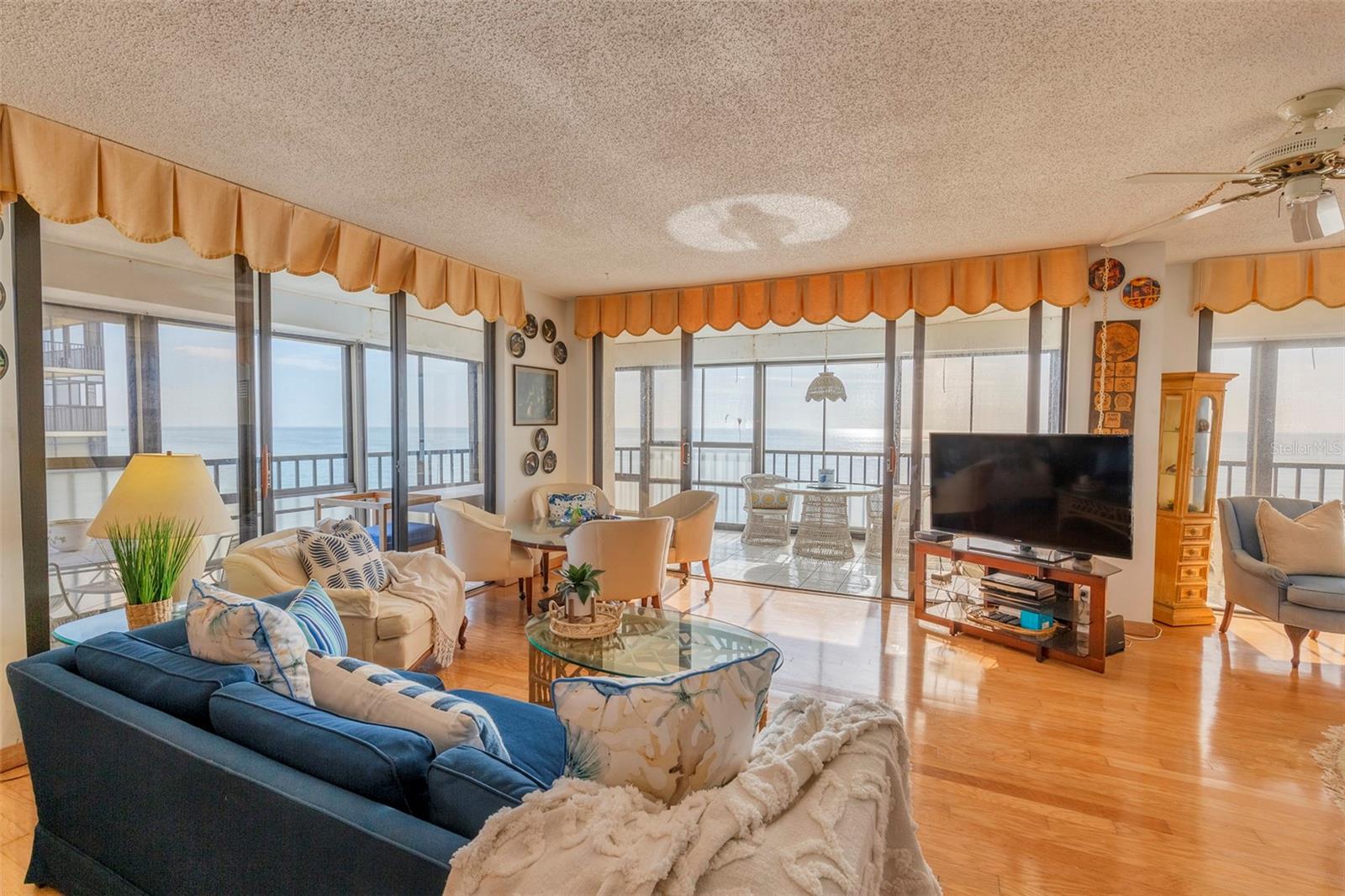 15462 GULF BLVD #901