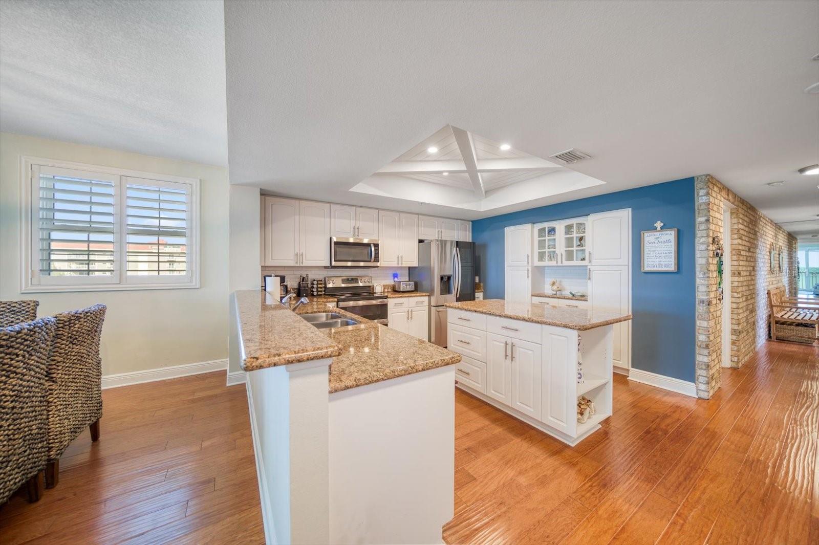 19710 GULF BLVD #504