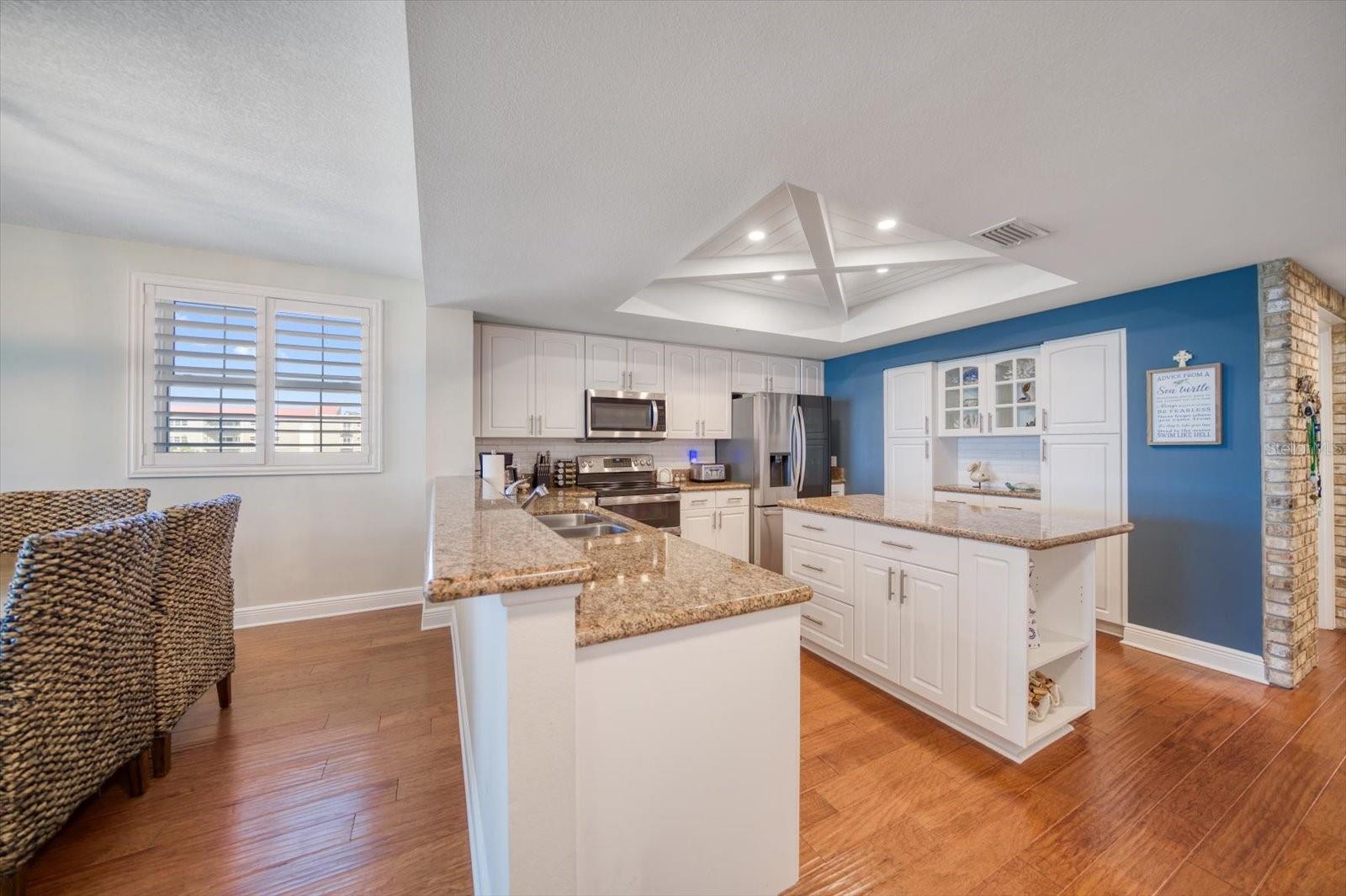 19710 GULF BLVD #504