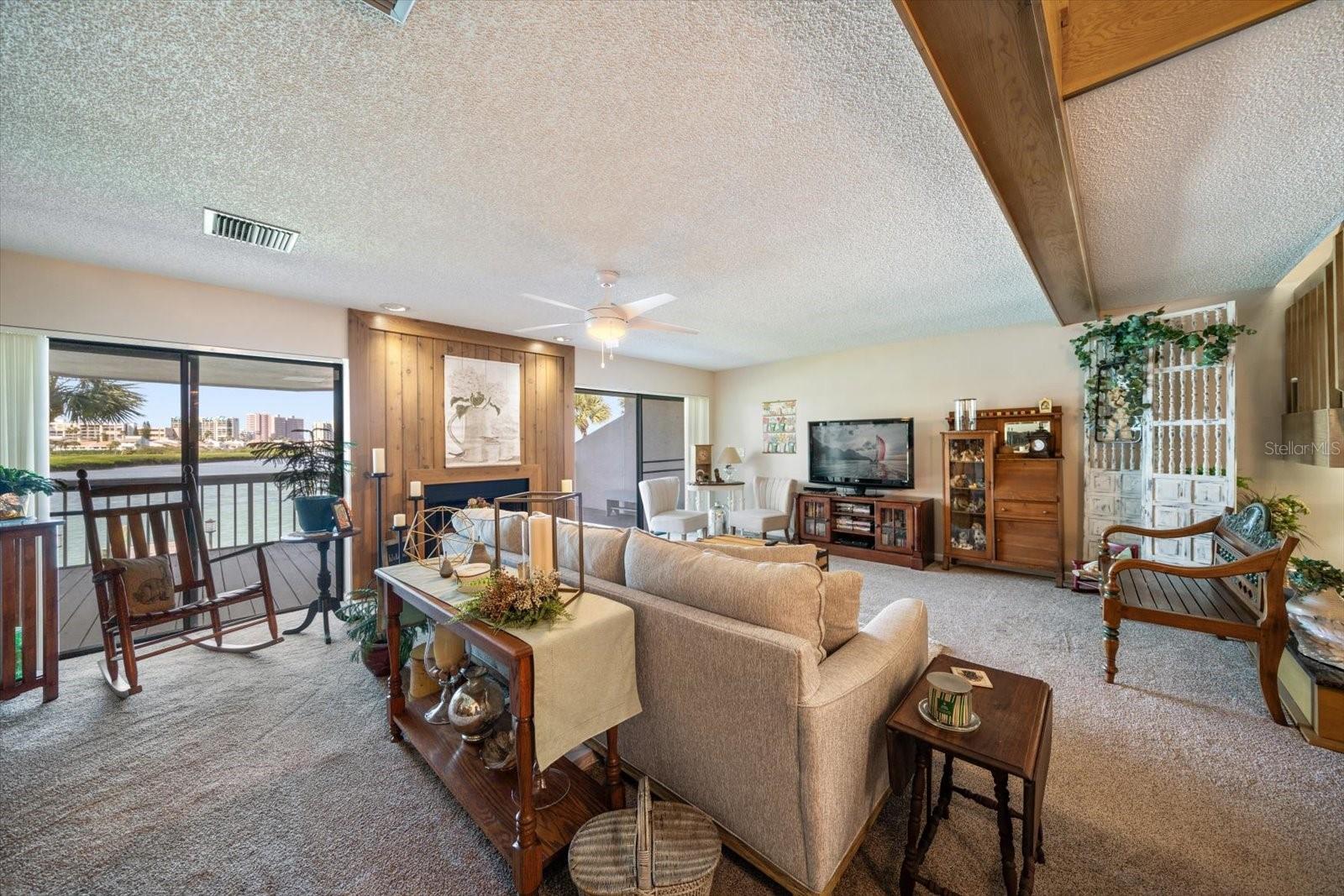 144 MARINA DEL REY CT