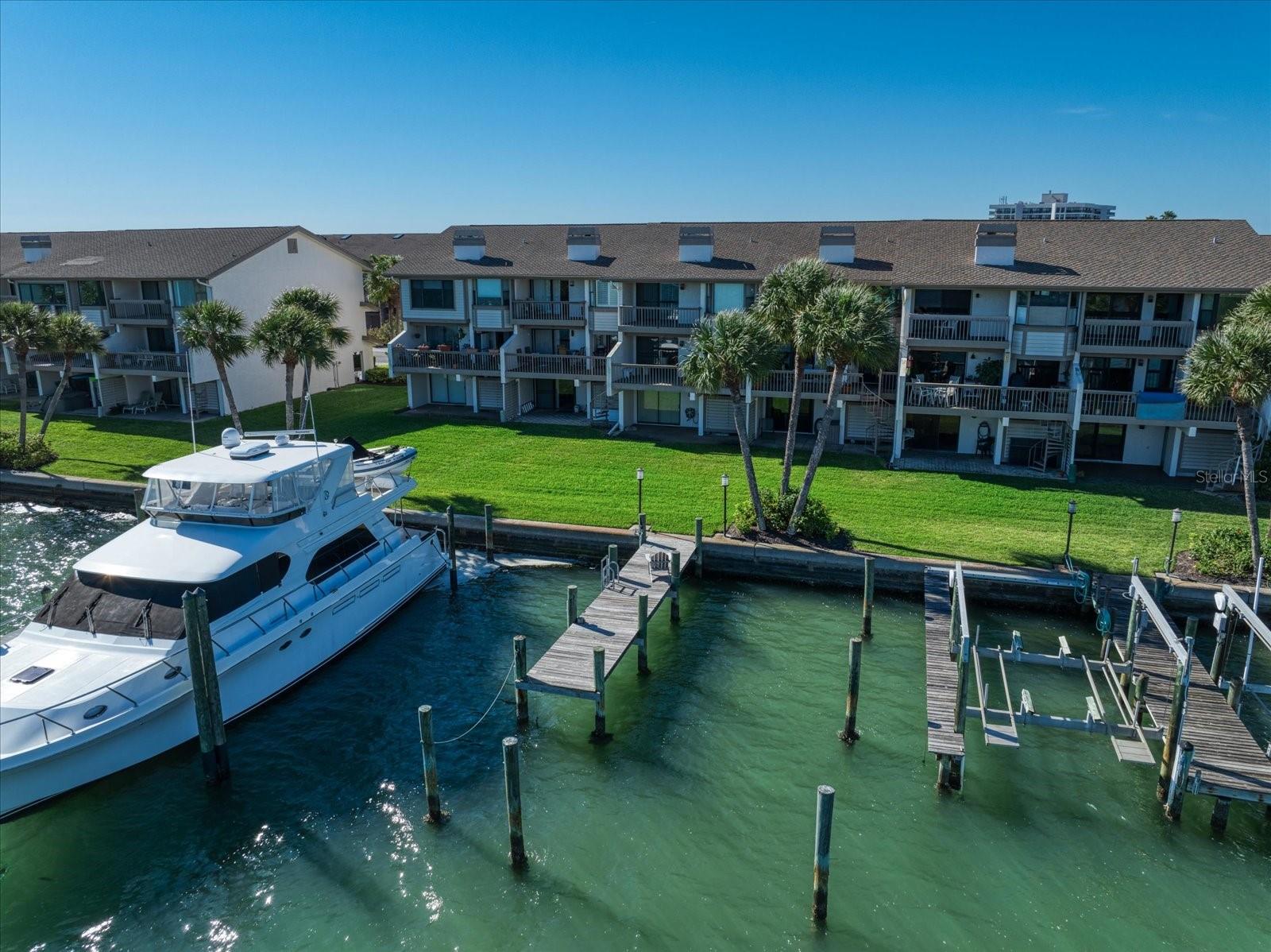 144 MARINA DEL REY CT