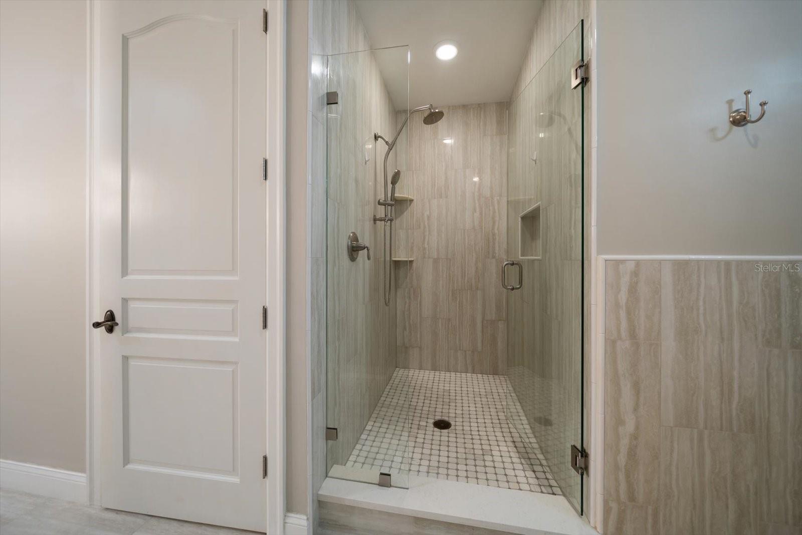 202 WINDWARD PSGE #609