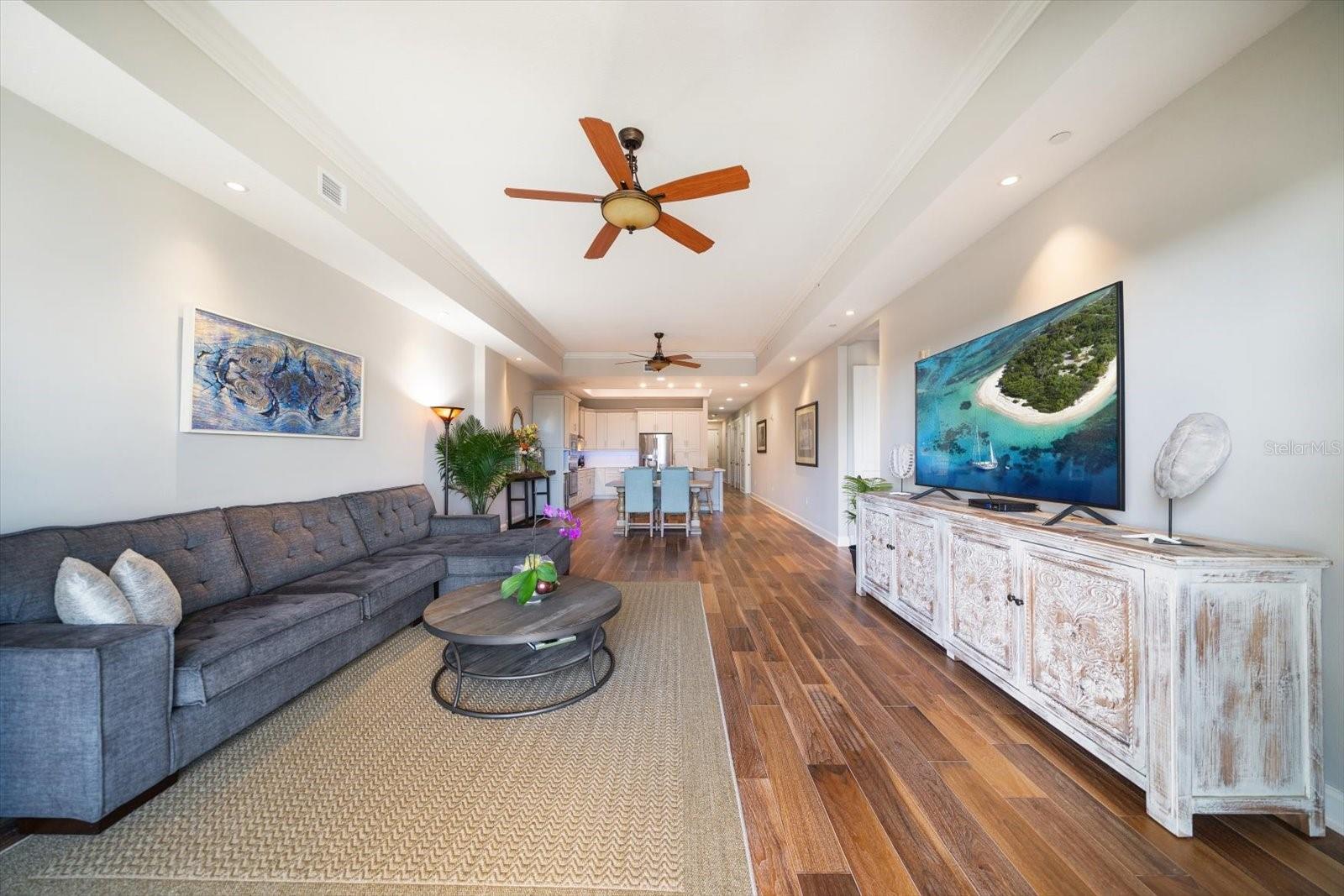 202 WINDWARD PSGE #609