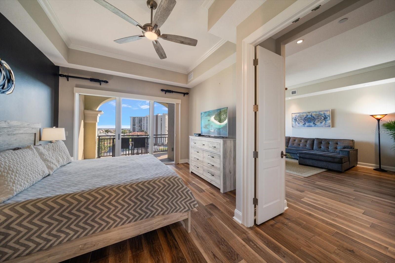 202 WINDWARD PSGE #609