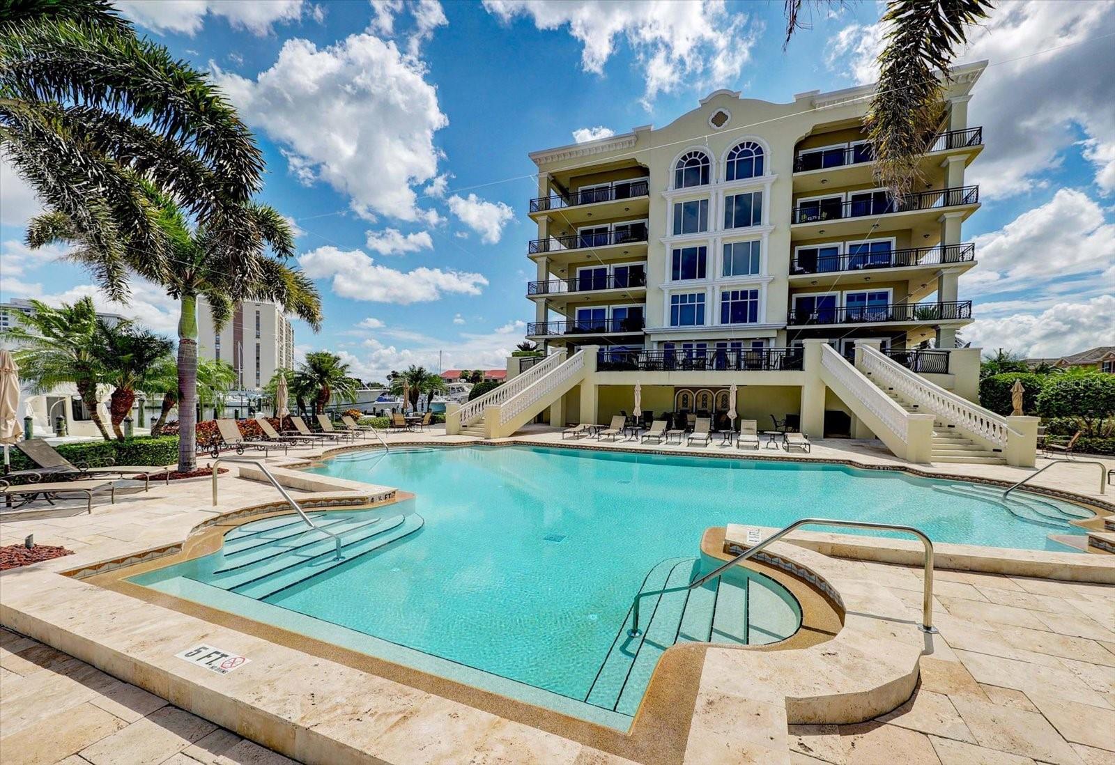 202 WINDWARD PSGE #609