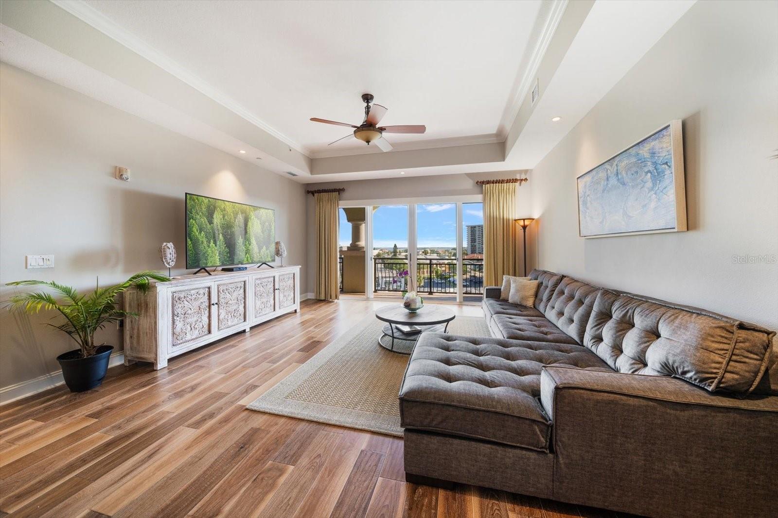 202 WINDWARD PSGE #609