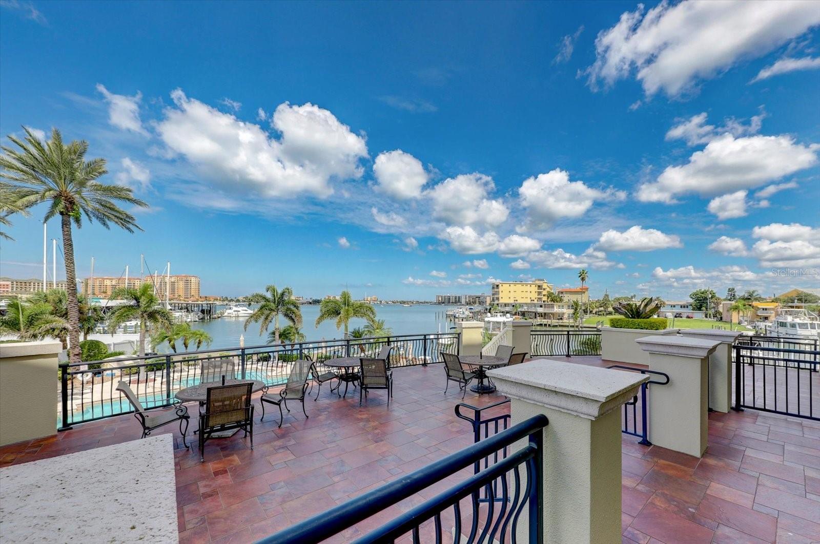 202 WINDWARD PSGE #609