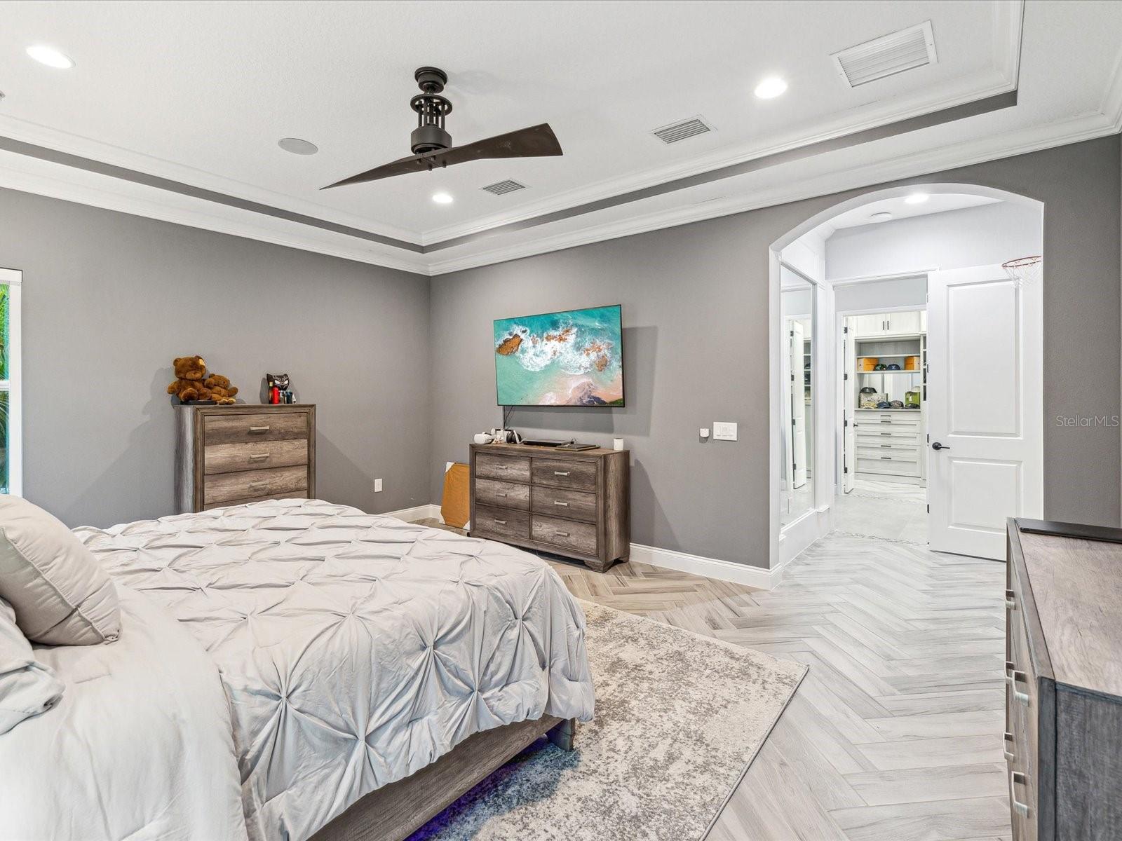 4219 WOODLAND RETREAT BLVD