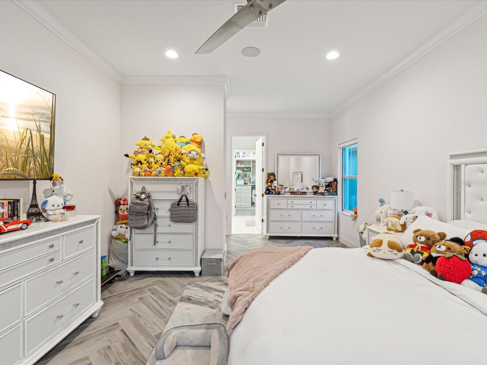 4219 WOODLAND RETREAT BLVD