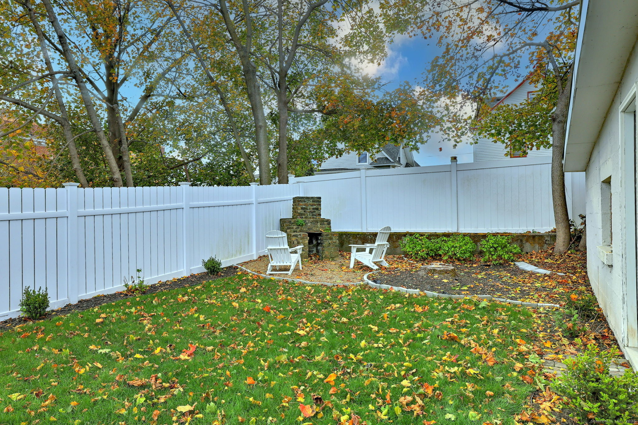 40 Hazelwood Avenue