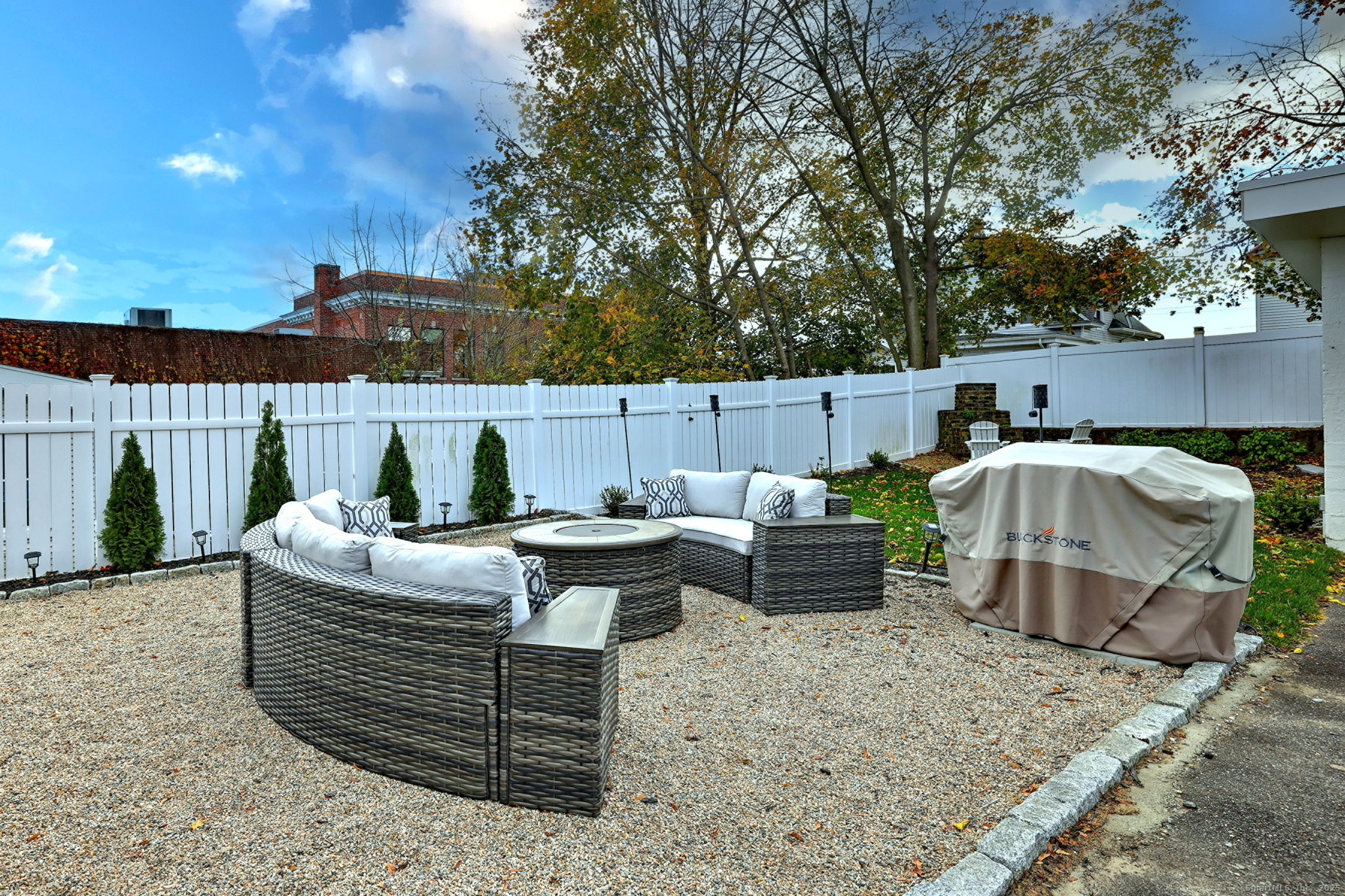 40 Hazelwood Avenue