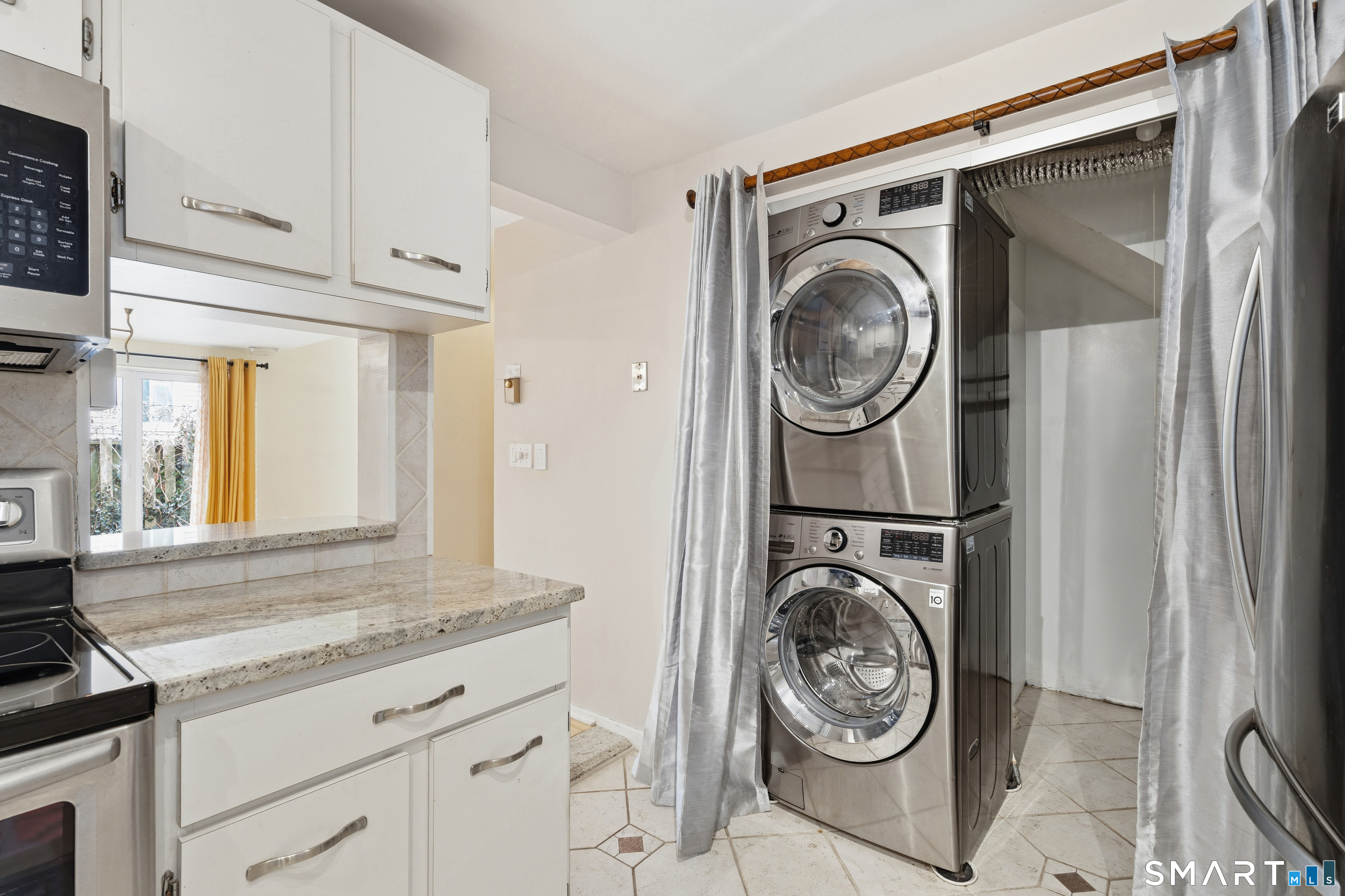 128 Shepards Knoll Drive 128