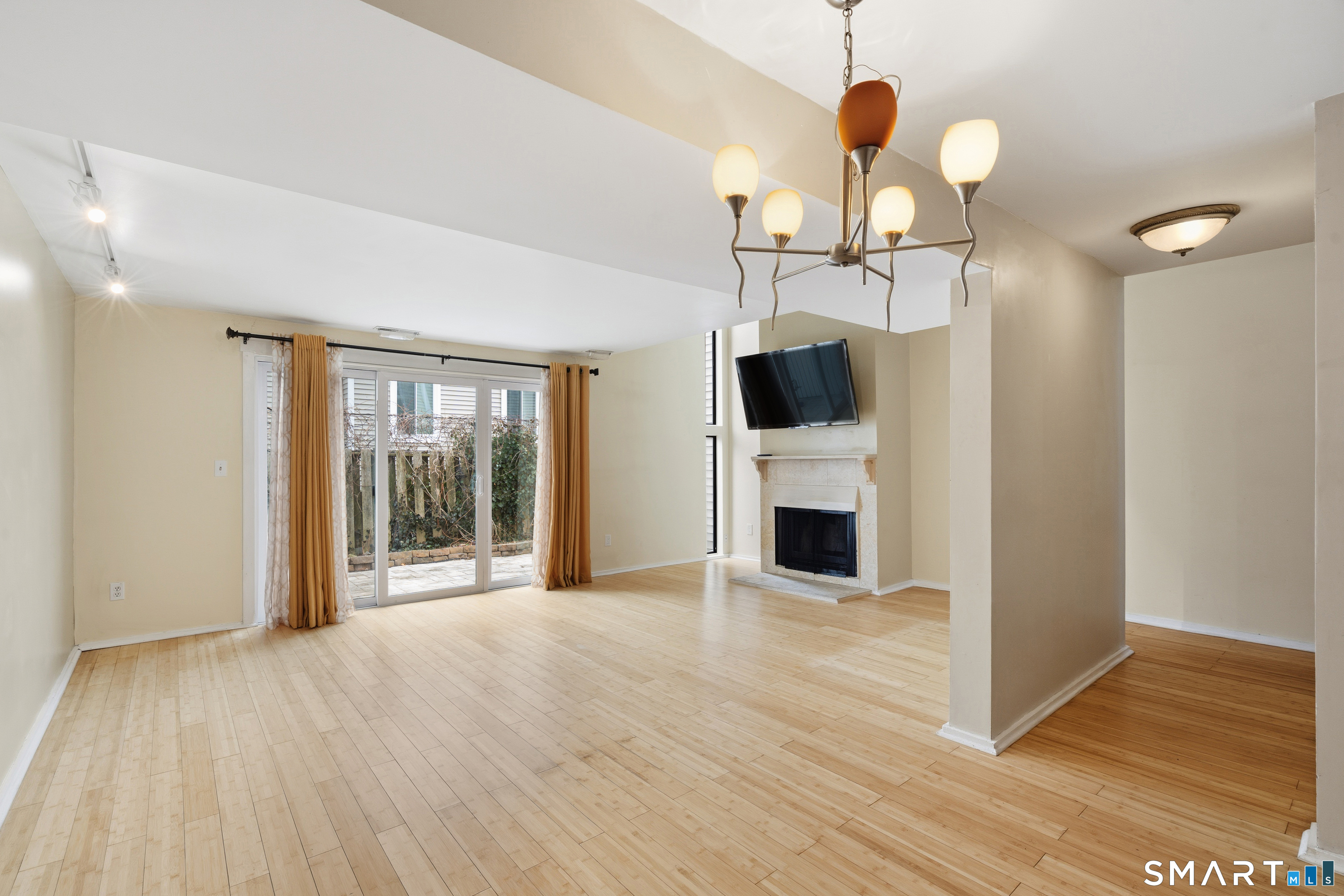 128 Shepards Knoll Drive 128