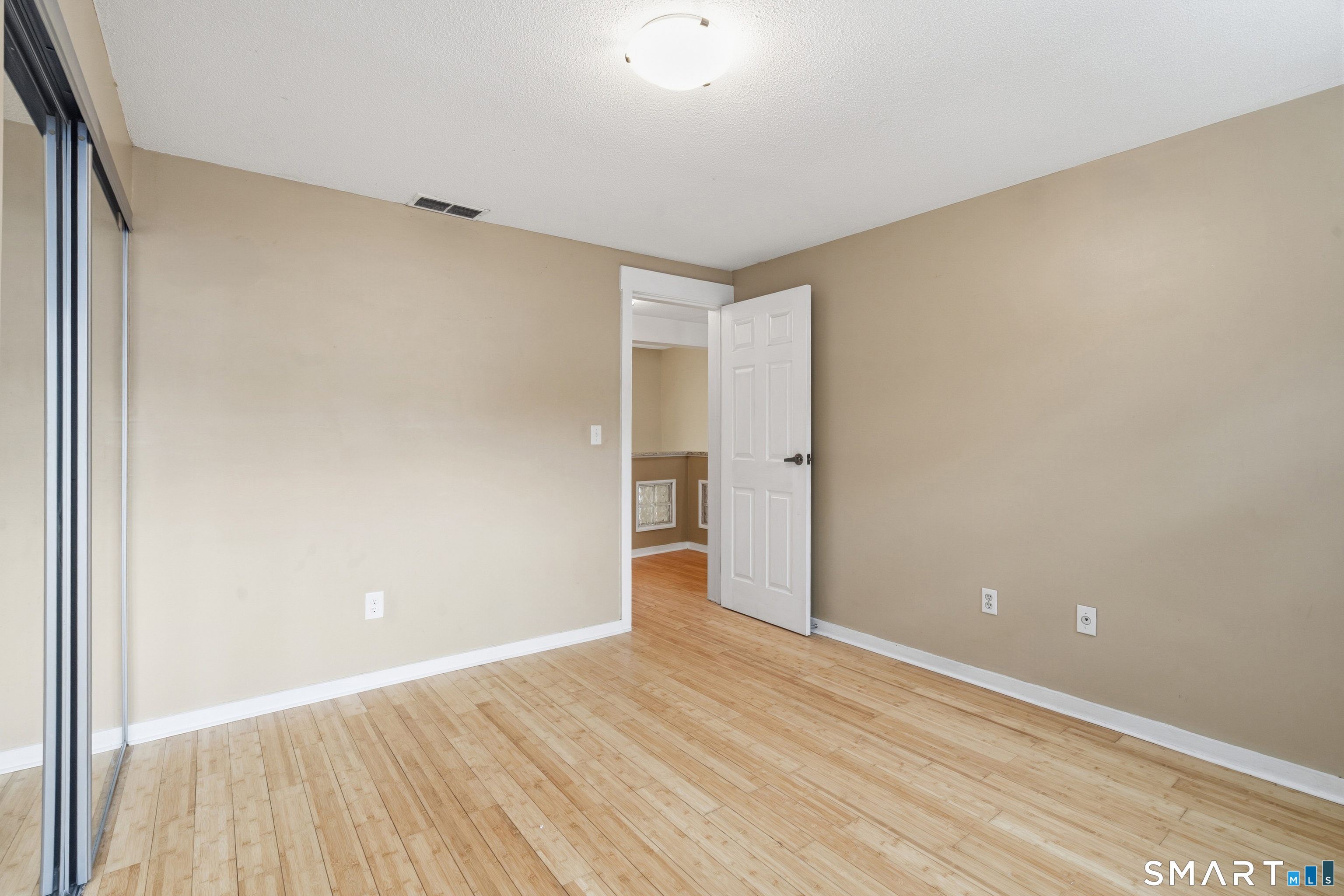 128 Shepards Knoll Drive 128