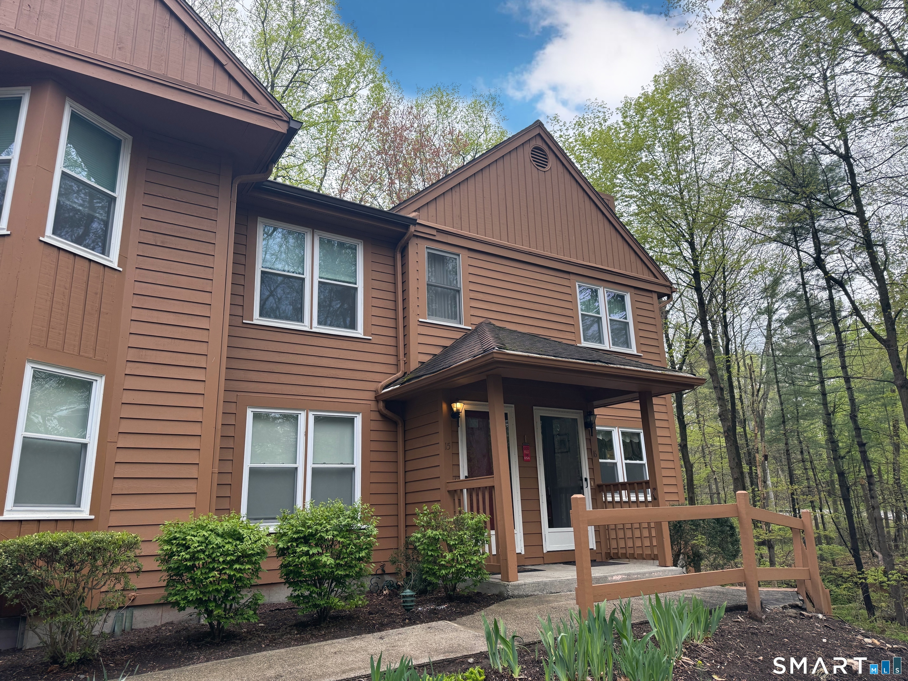 15 Pine Needle Drive Unit: 15