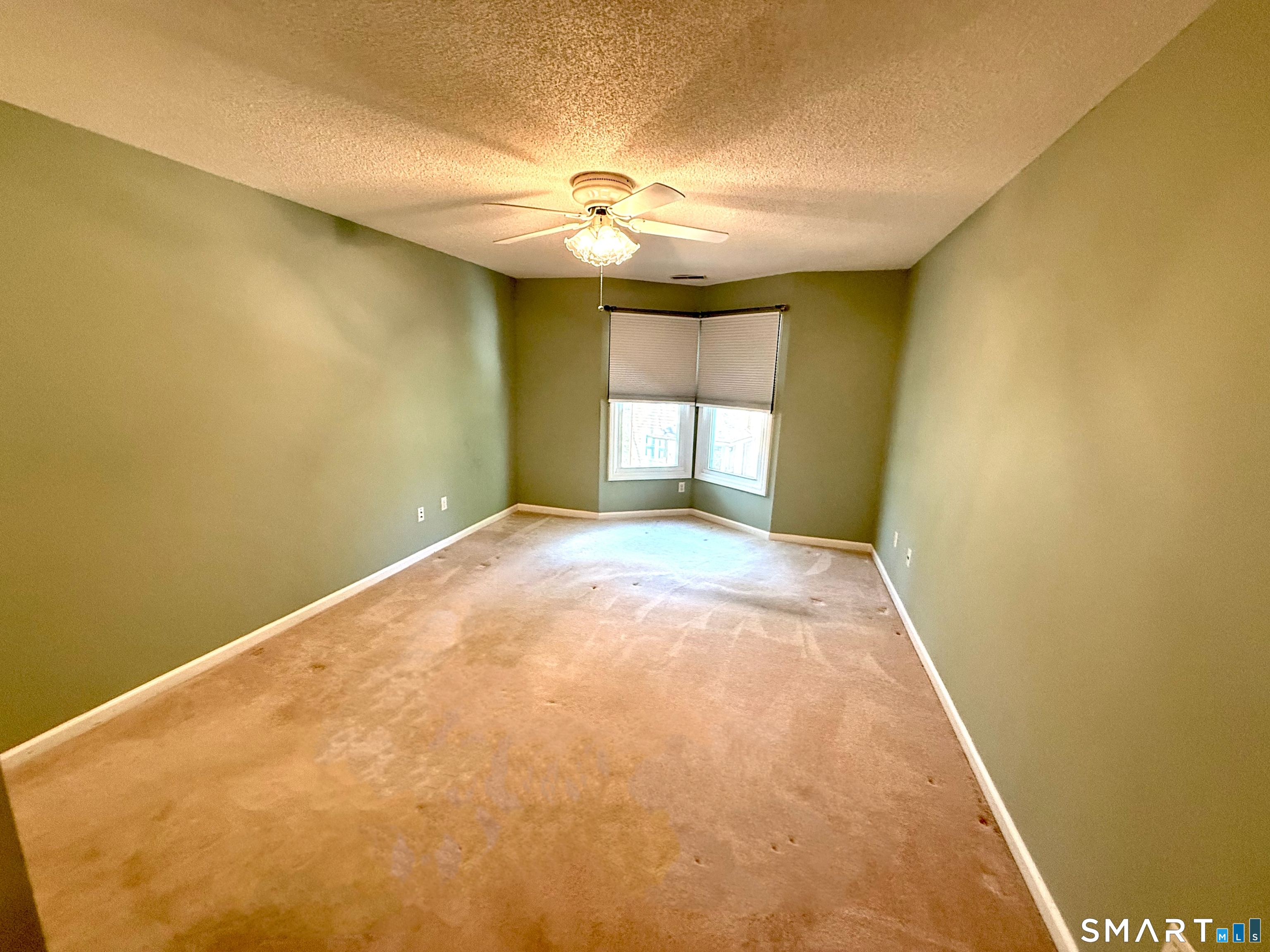 15 Pine Needle Drive Unit: 15