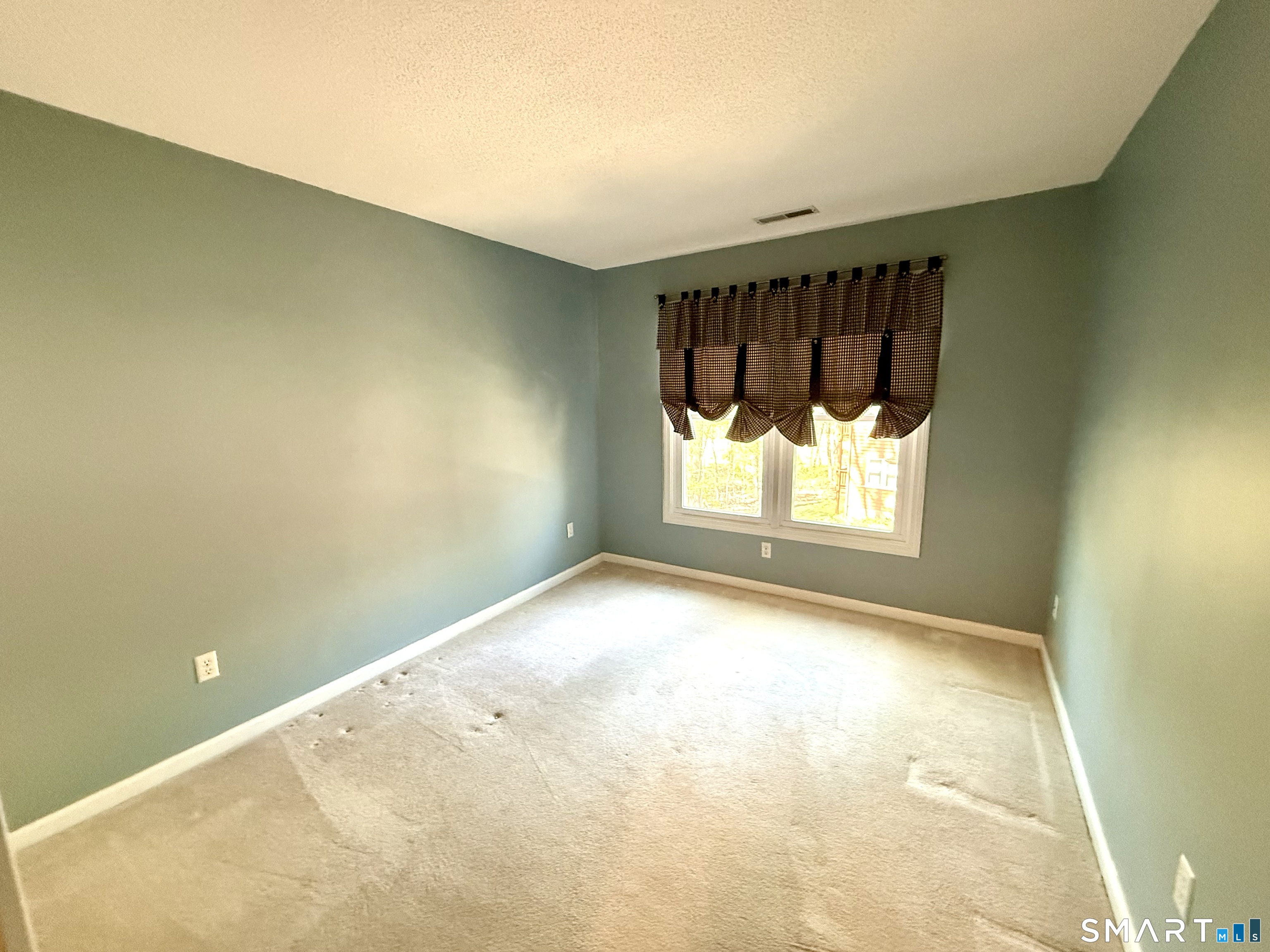 15 Pine Needle Drive Unit: 15