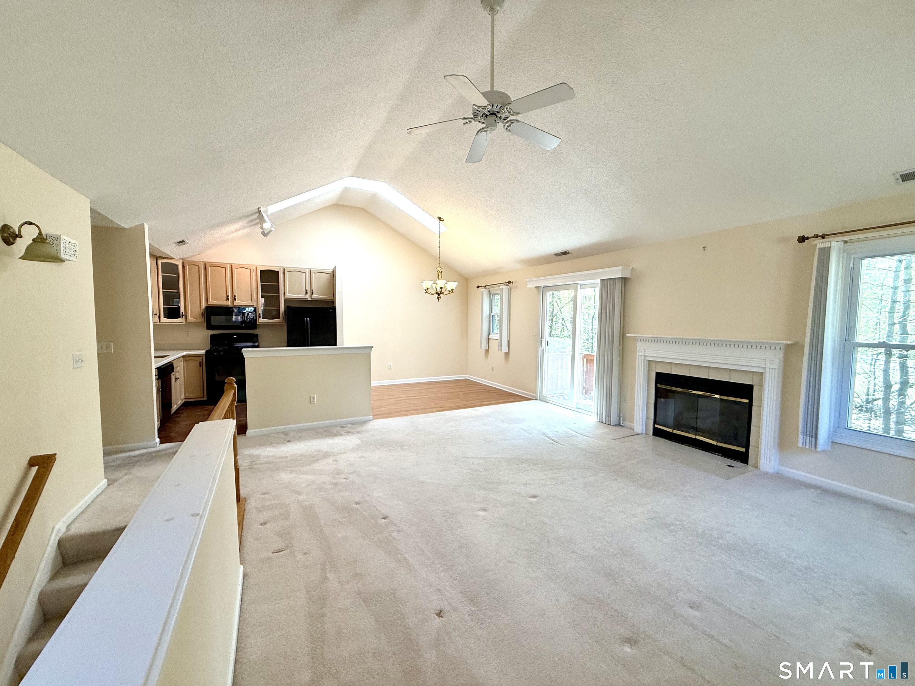 15 Pine Needle Drive Unit: 15