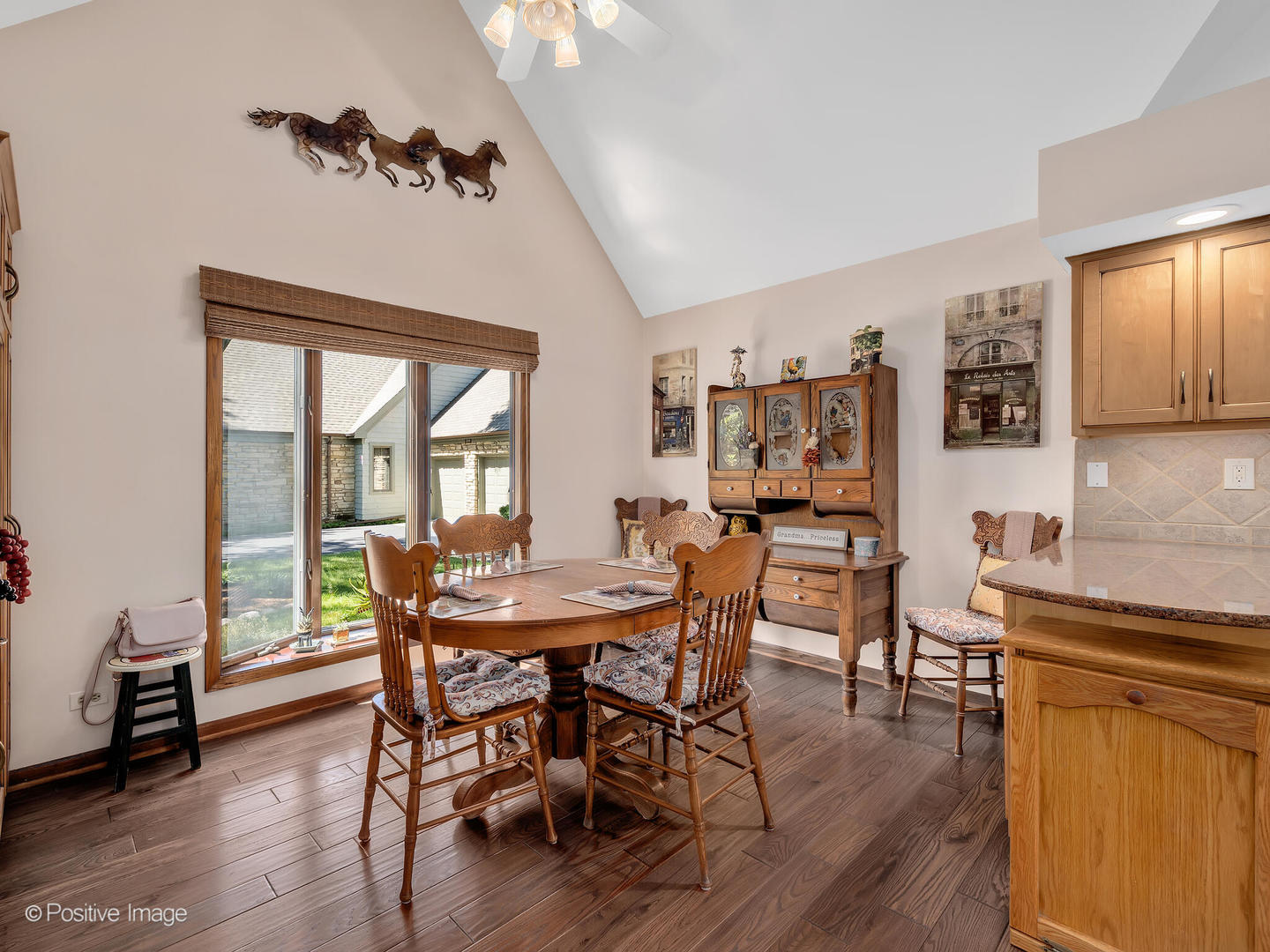 1040 Woodbine Lane