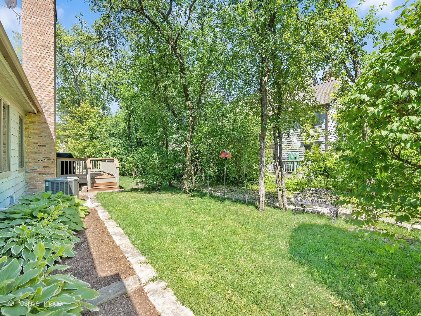 1040 Woodbine Lane