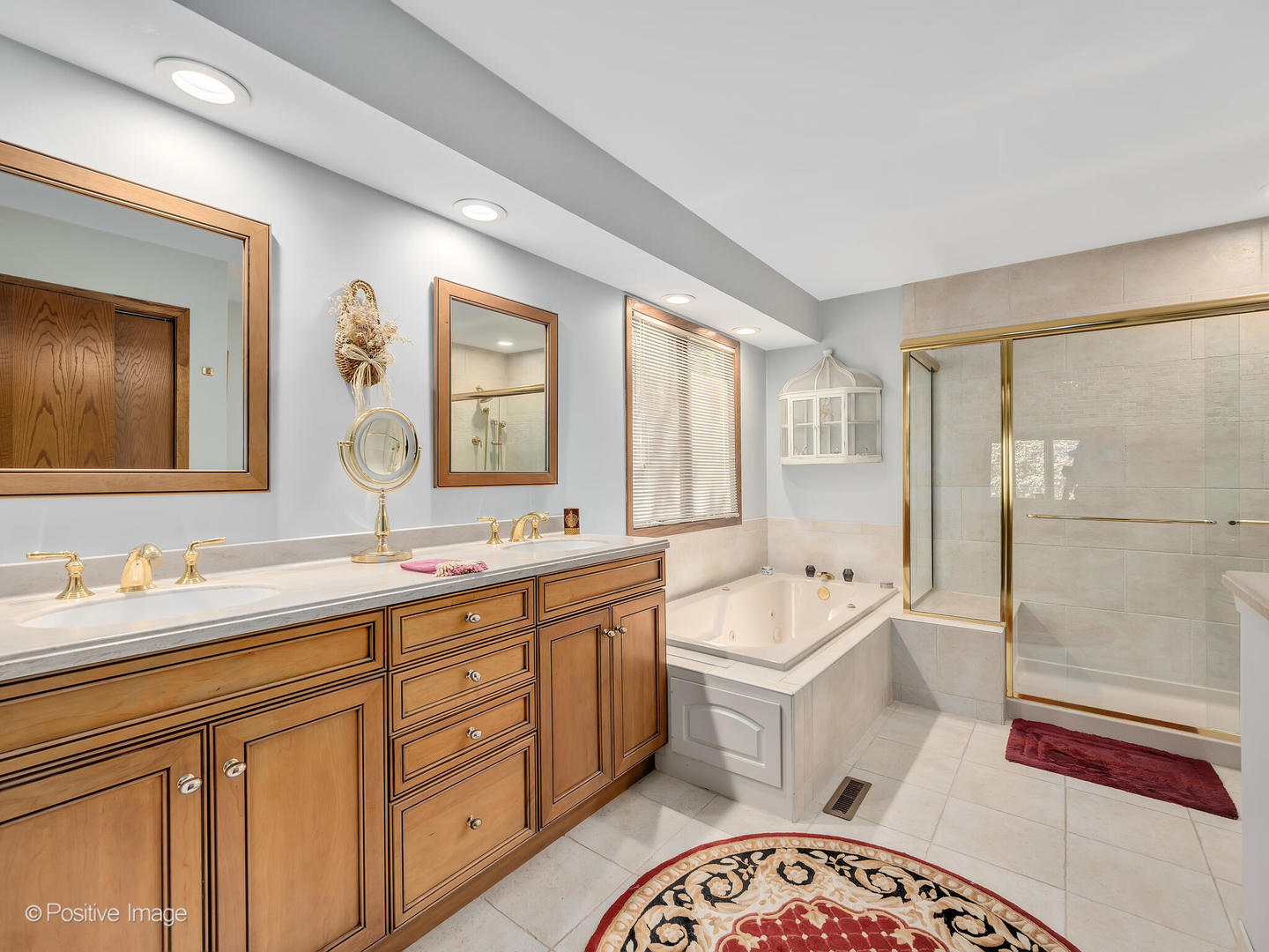 1040 Woodbine Lane