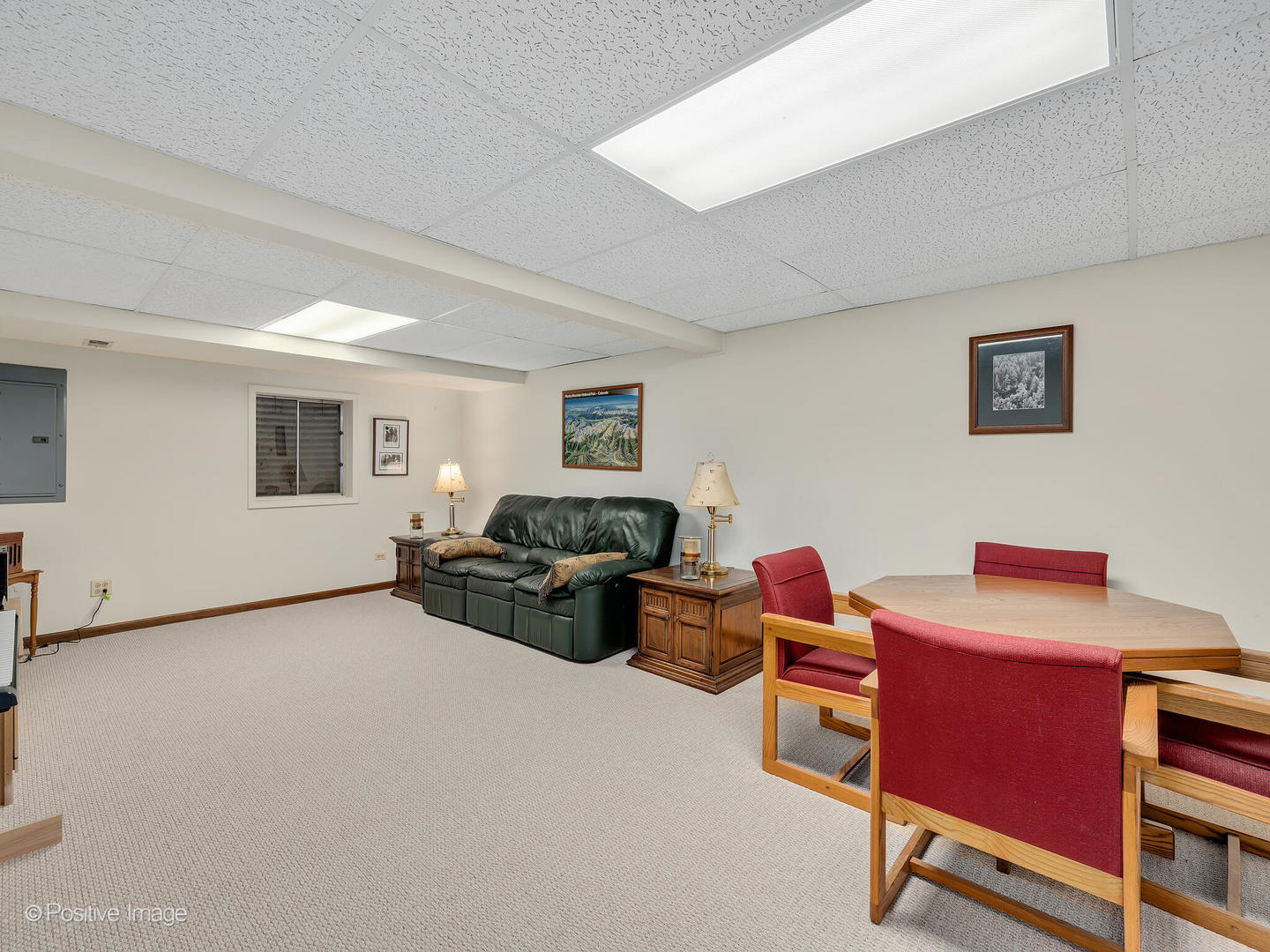 1040 Woodbine Lane