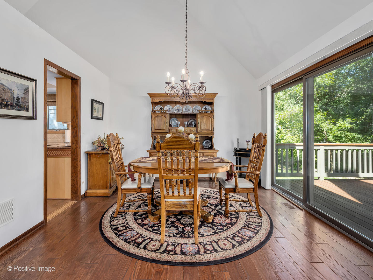 1040 Woodbine Lane