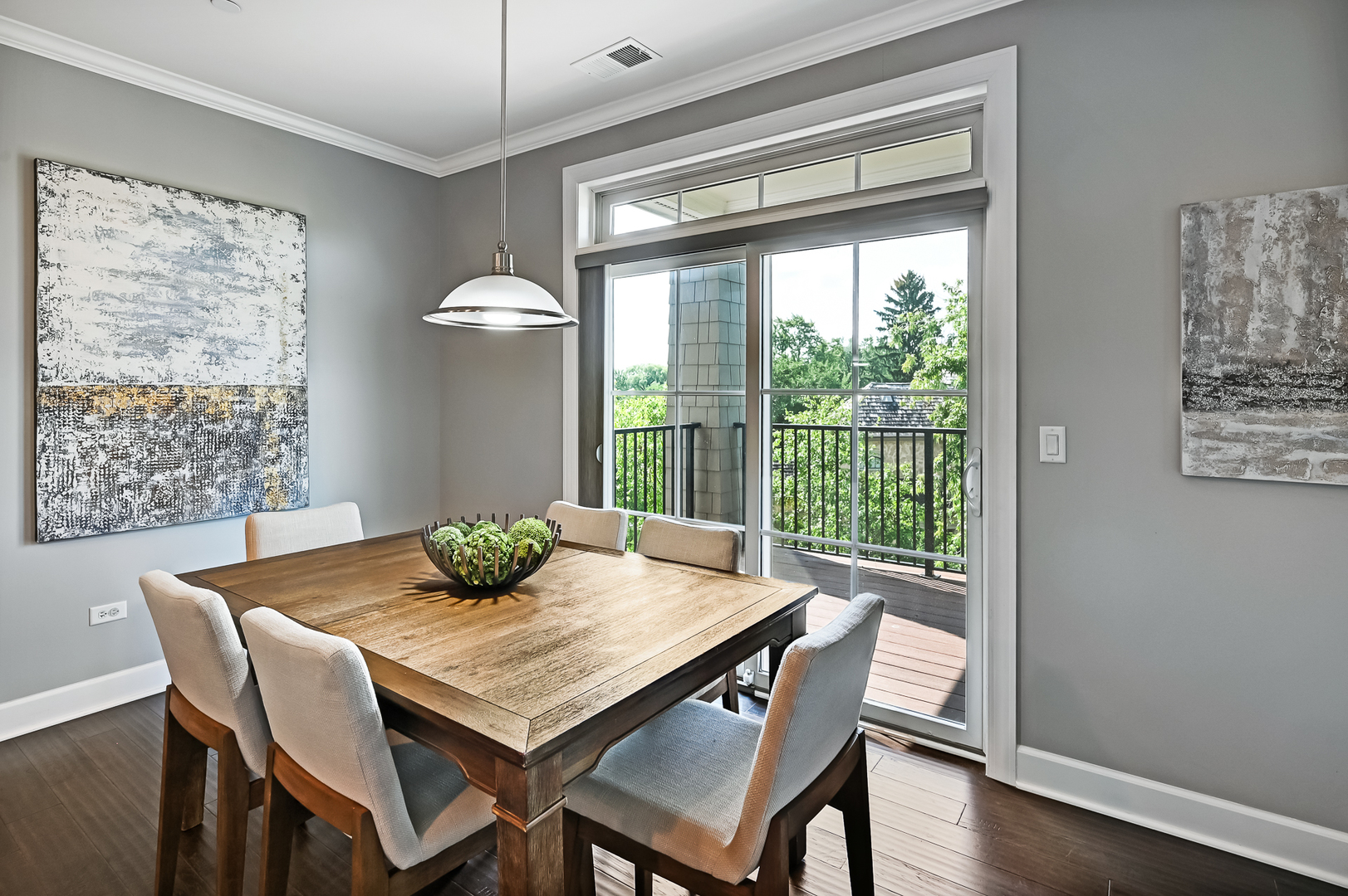 149 W Kennedy Lane Unit: 302