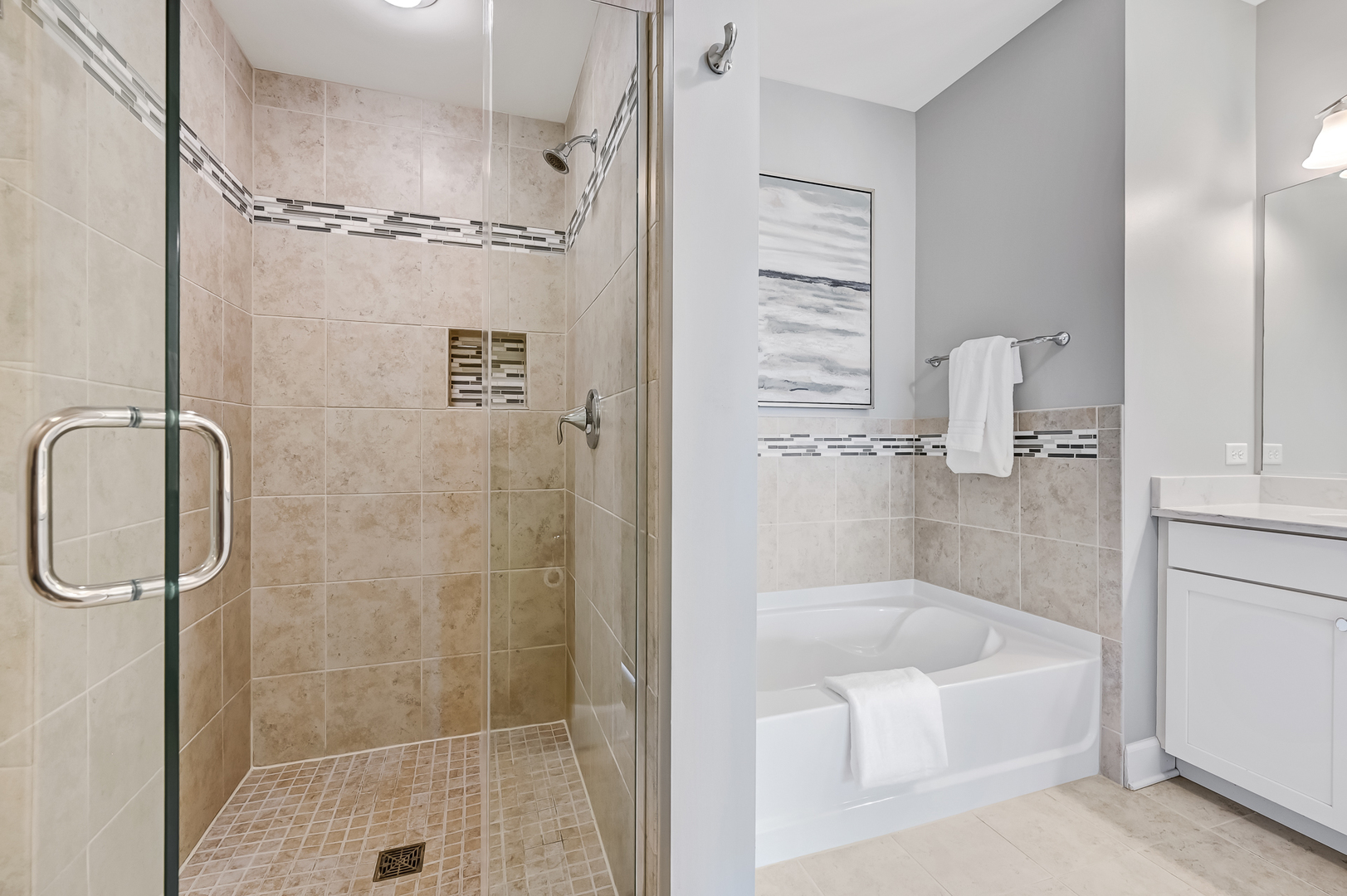 149 W Kennedy Lane Unit: 302