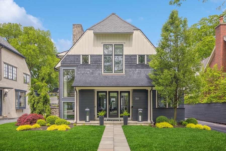 361 Hampton Place