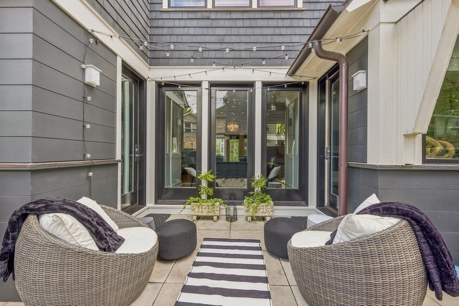 361 Hampton Place