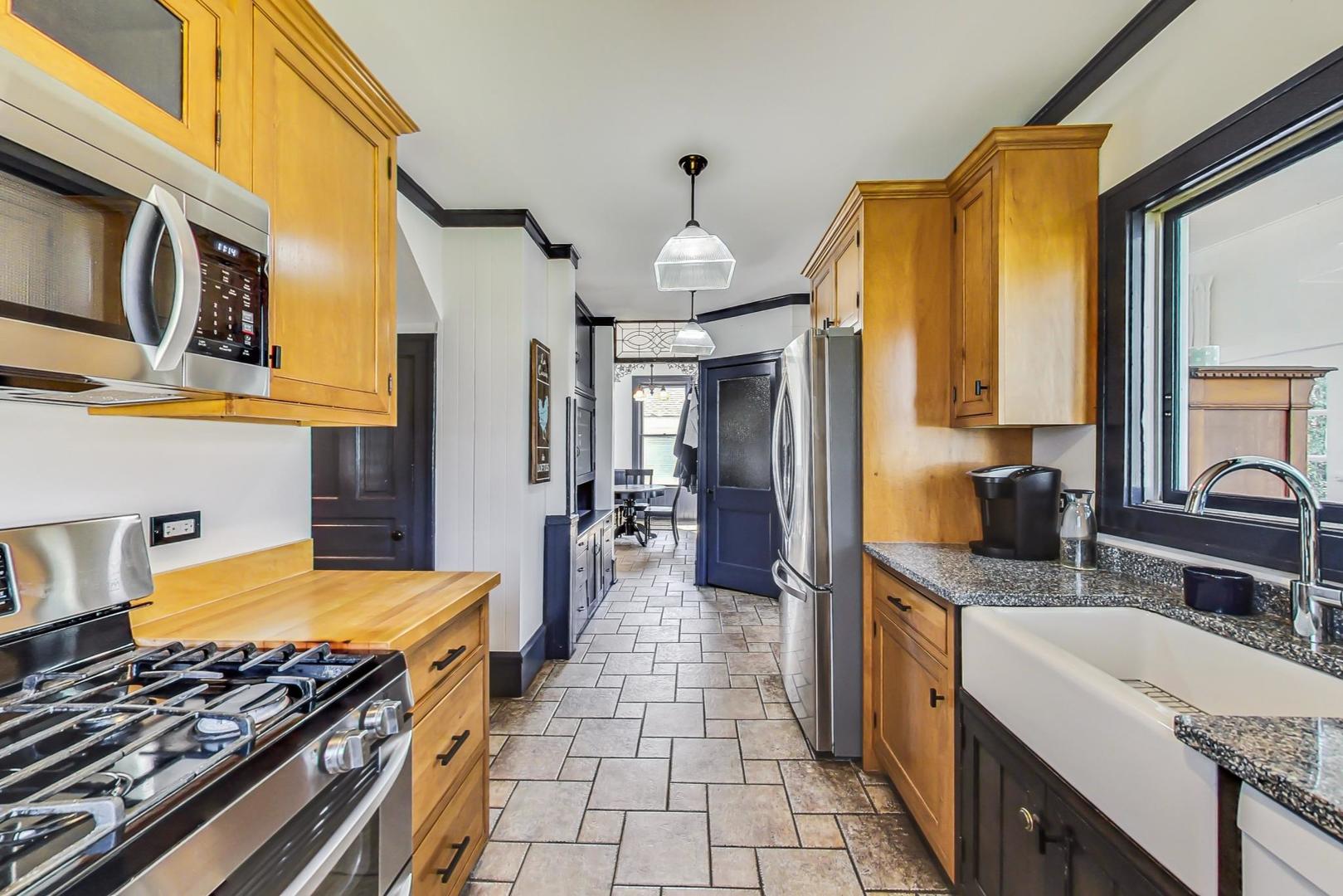 4704 Main Street