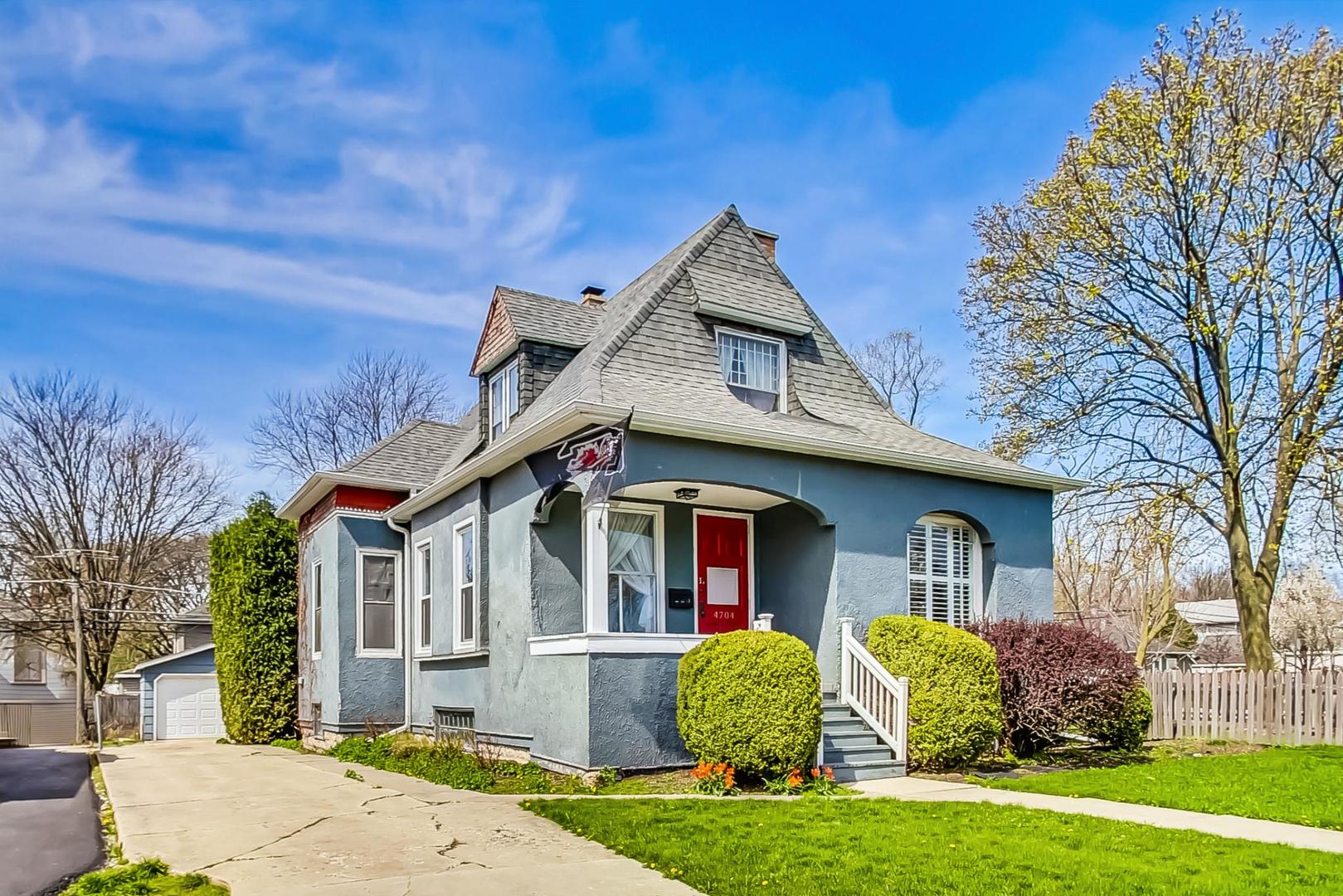 4704 Main Street