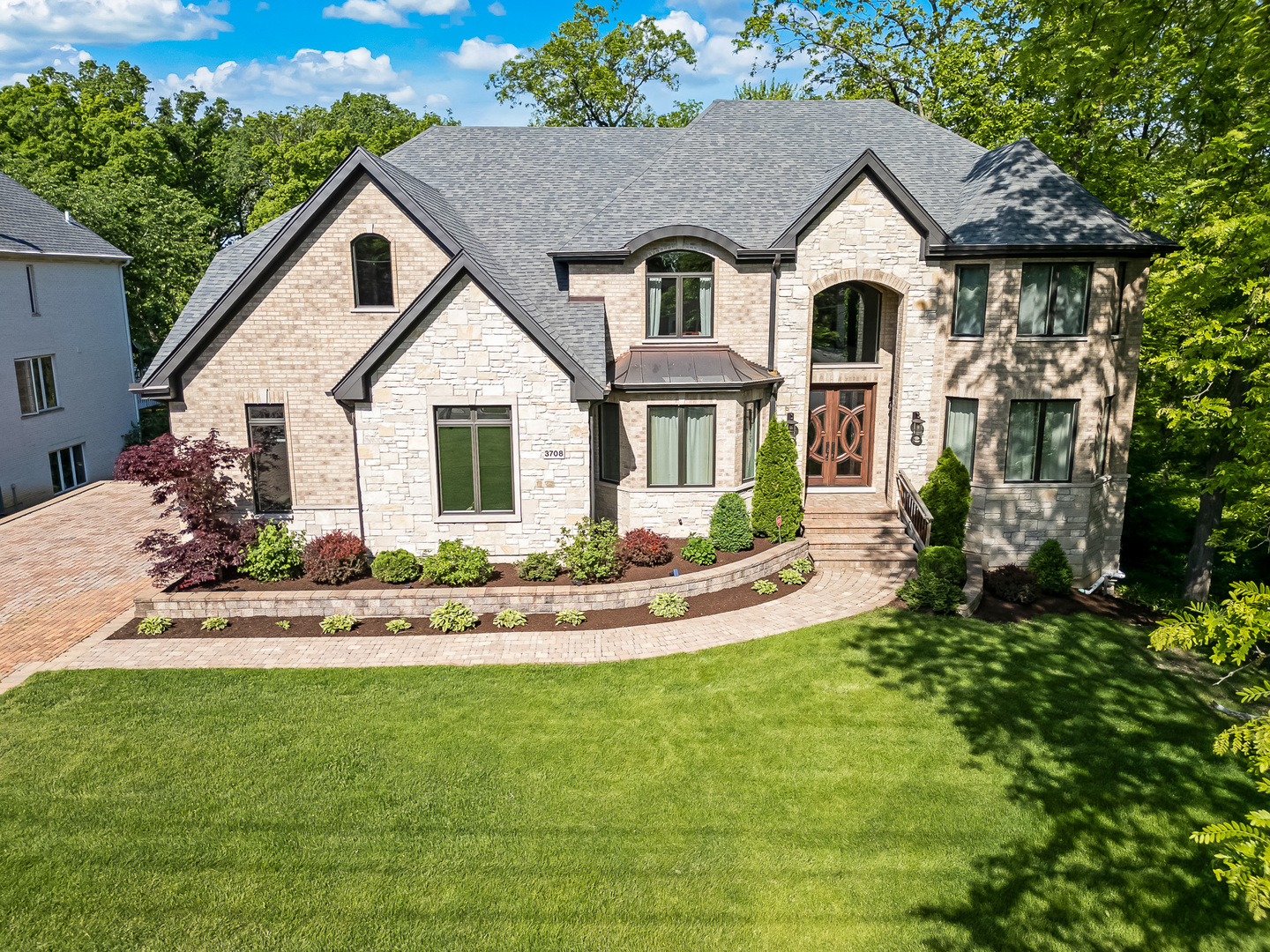 3708 Douglas Road