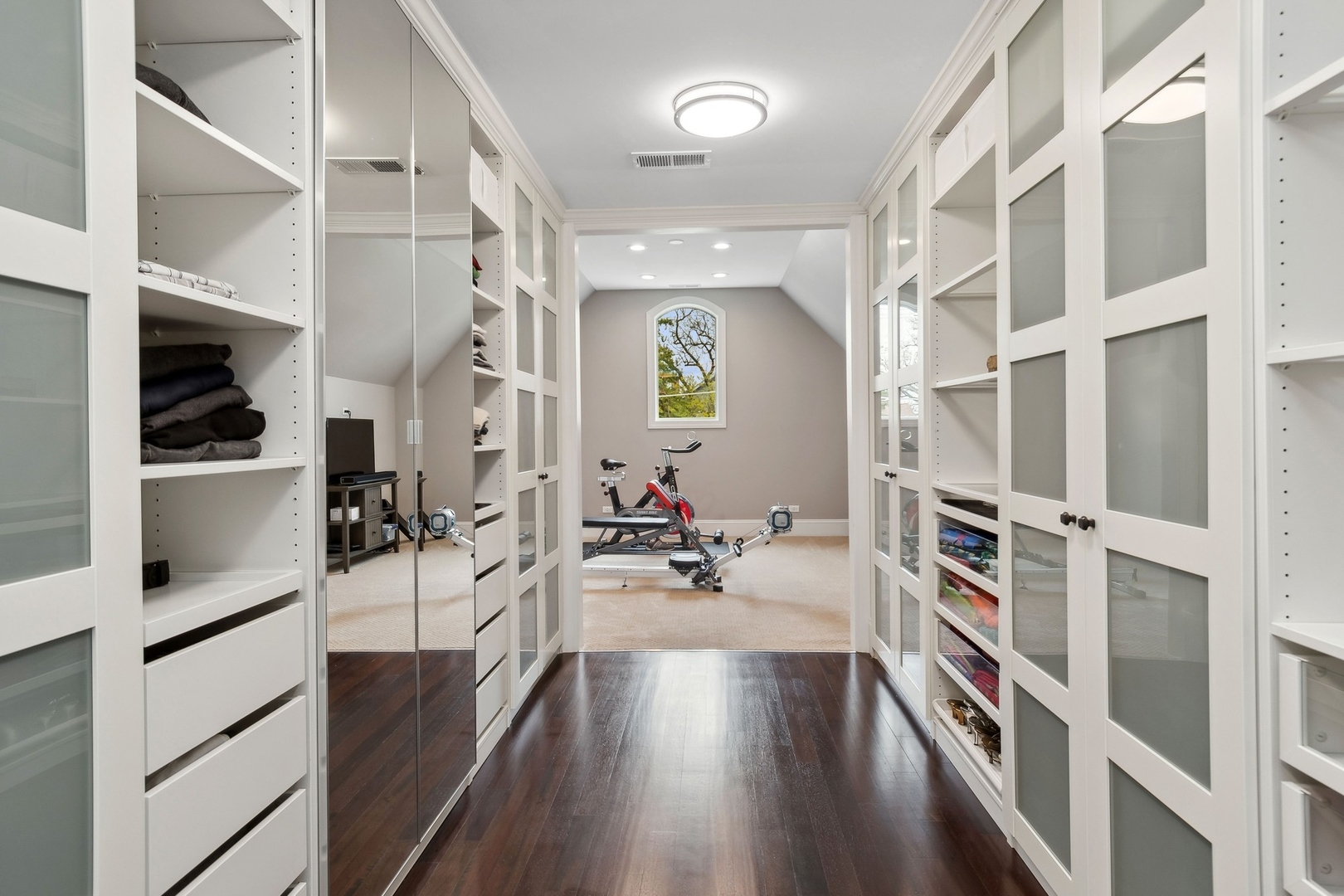 3708 Douglas Road