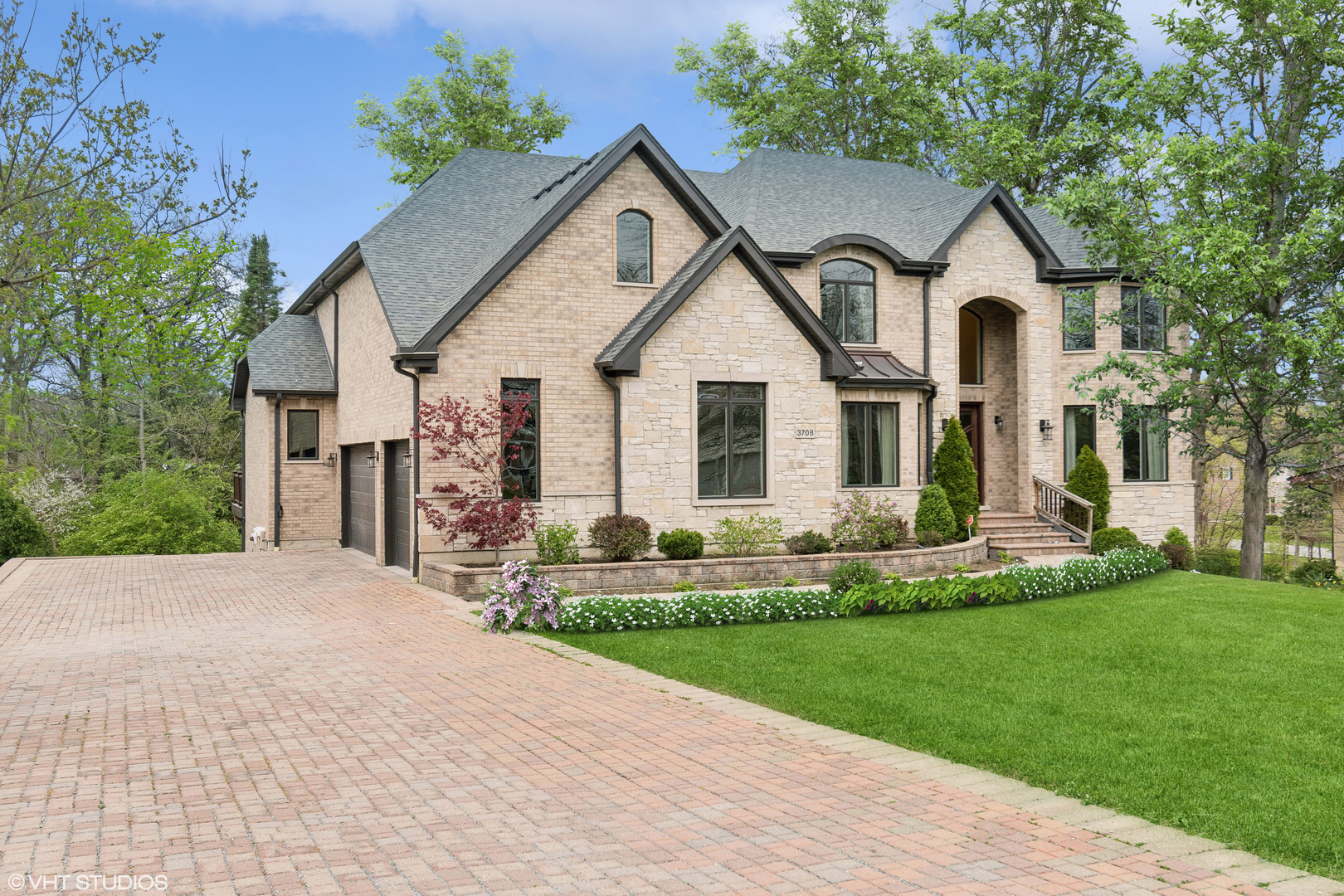 3708 Douglas Road