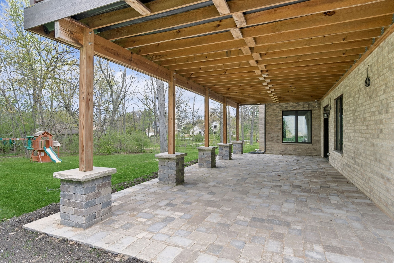 3708 Douglas Road