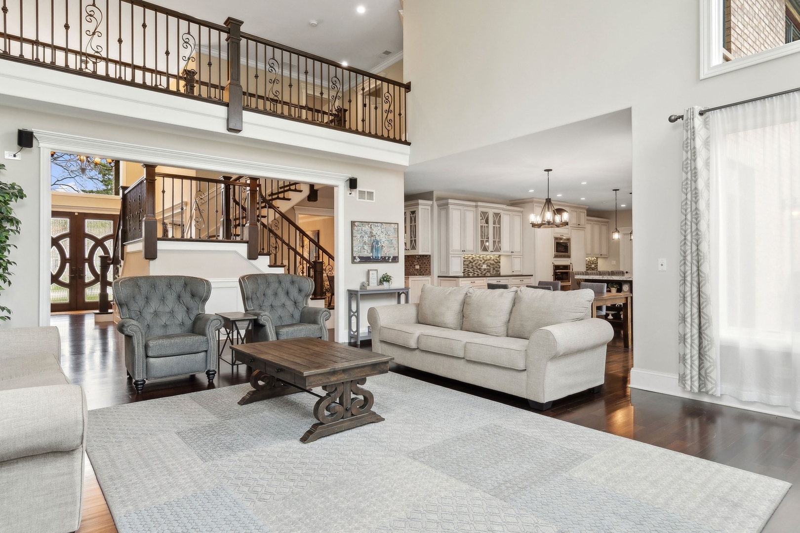 3708 Douglas Road