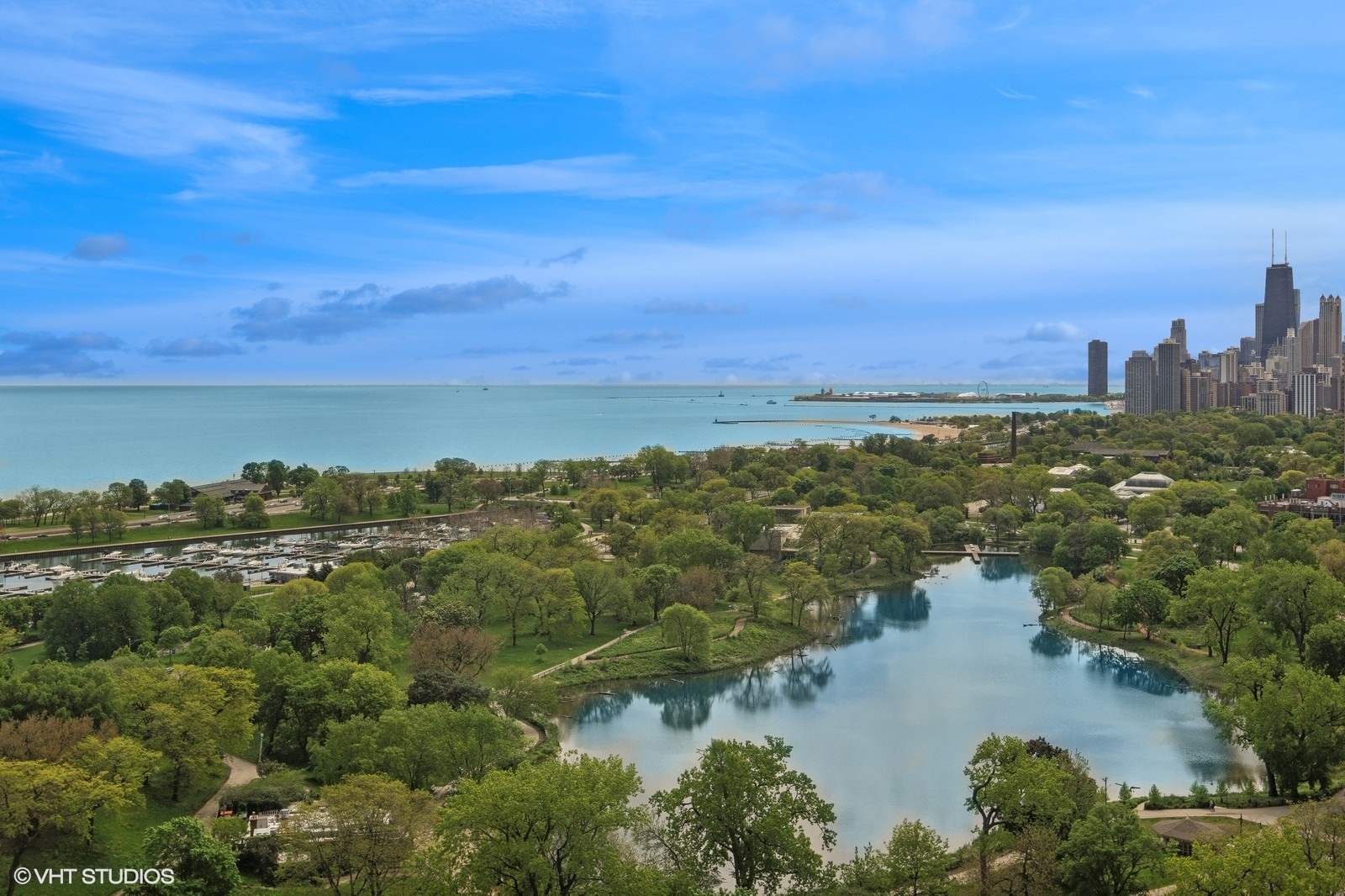 2650 N Lakeview Avenue Unit: 2508