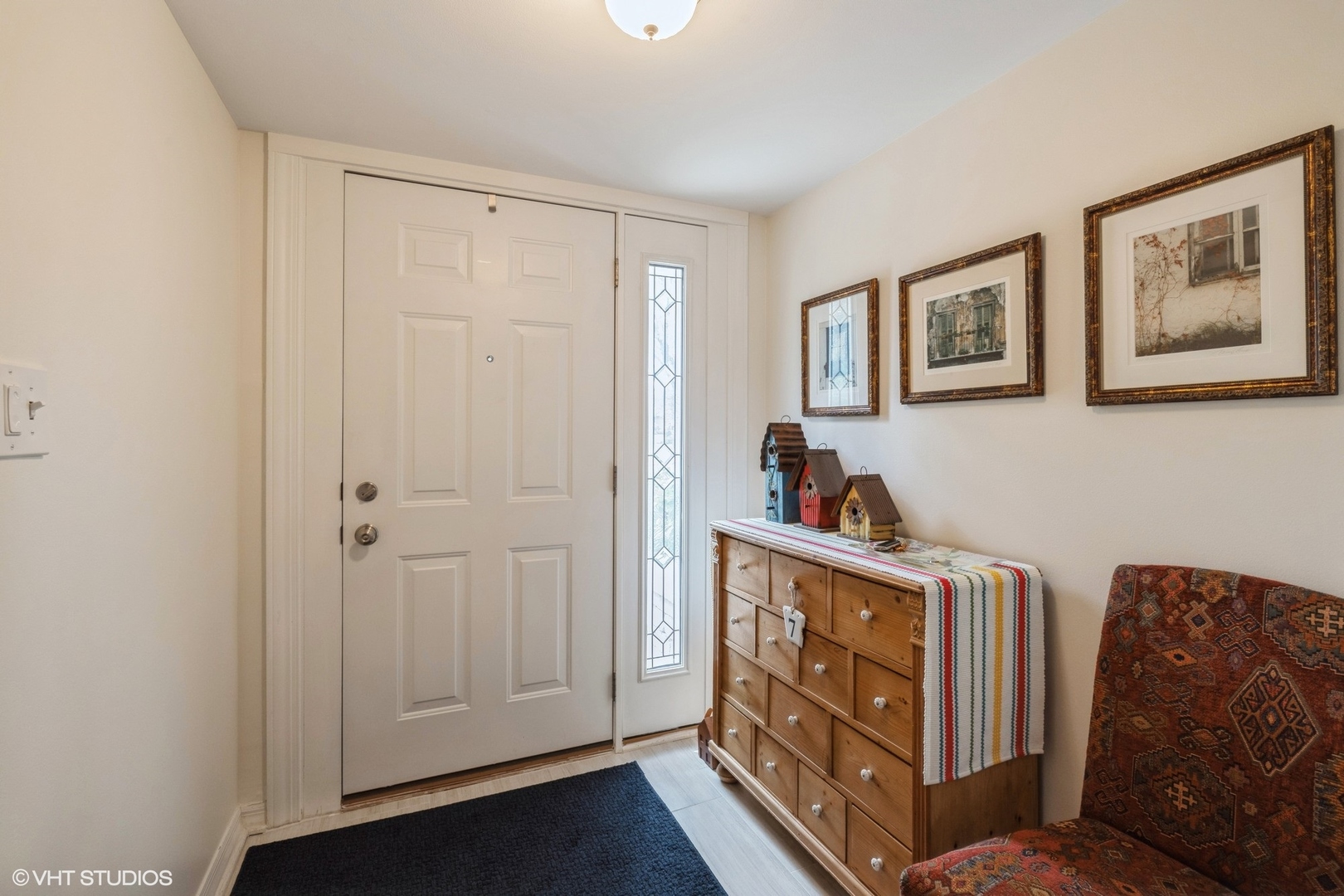 7 Merry Court SE