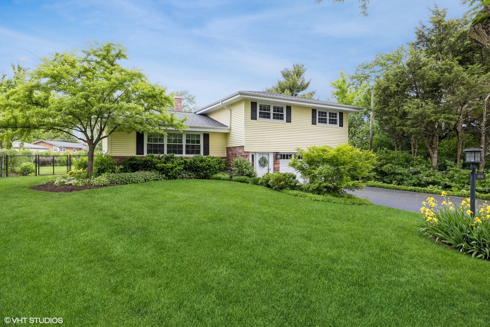 7 Merry Court SE