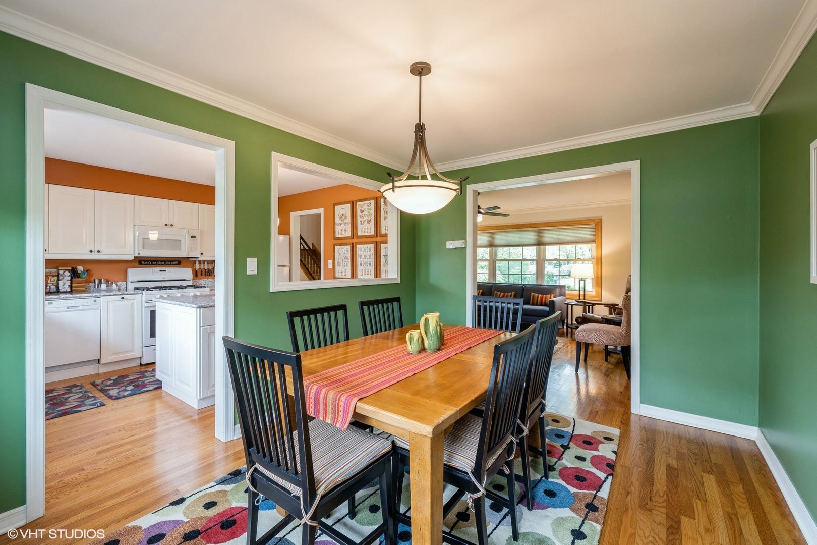 7 Merry Court SE
