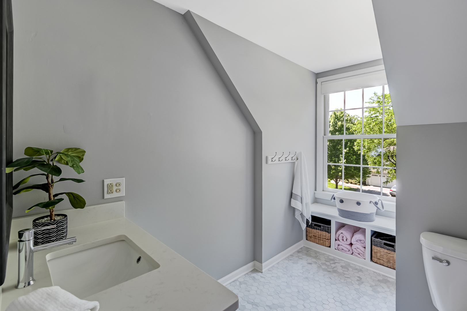 3683 Venard Road