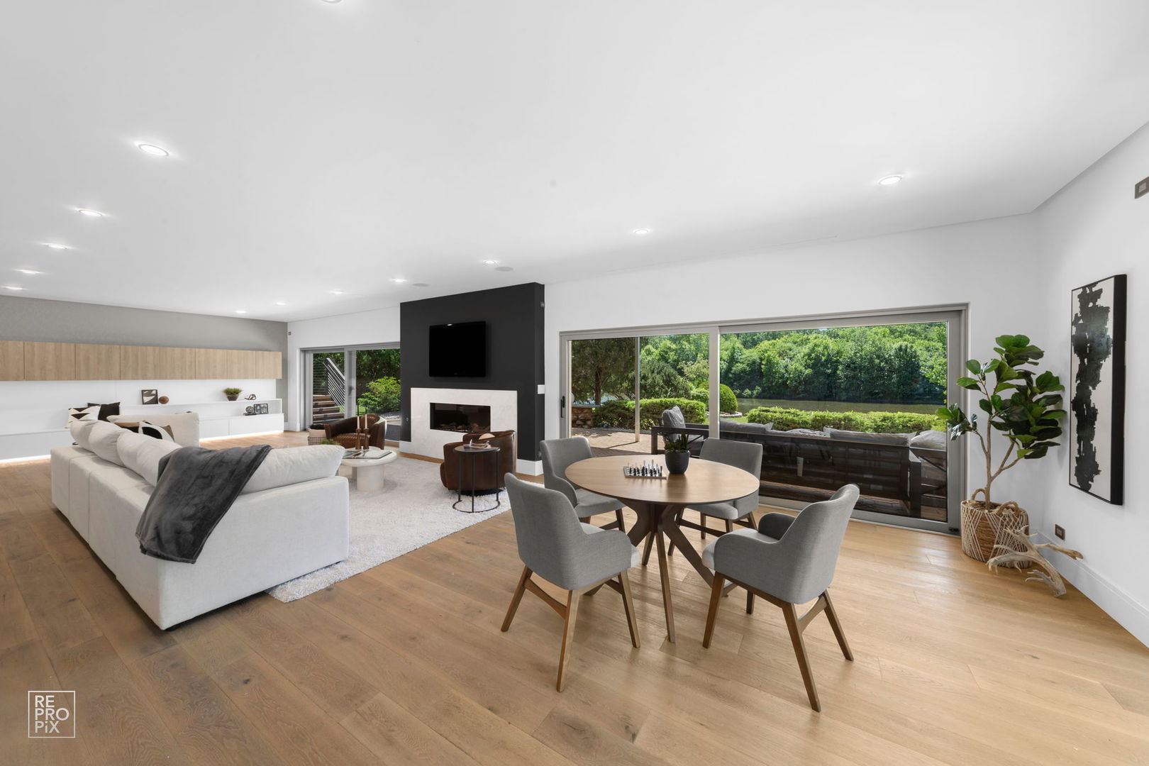 15 Royal Vale Drive