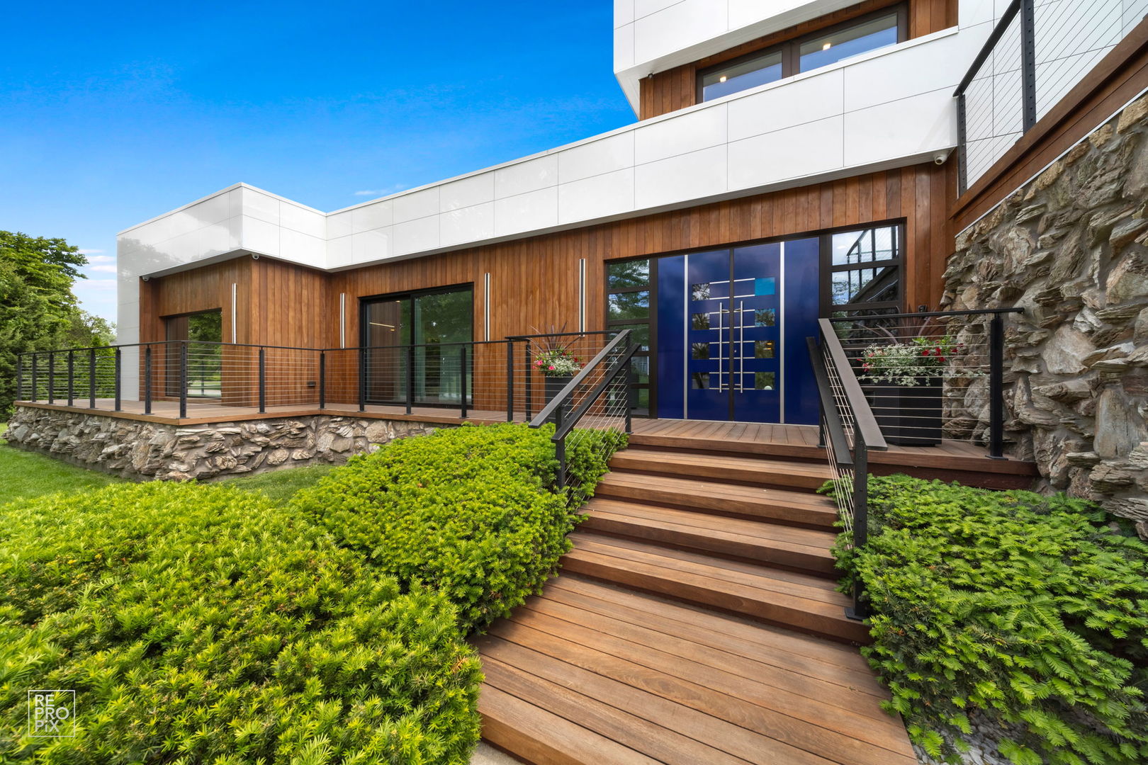 15 Royal Vale Drive