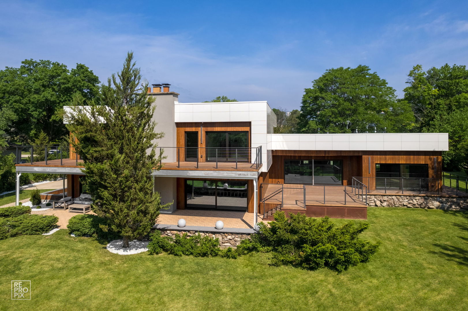 15 Royal Vale Drive
