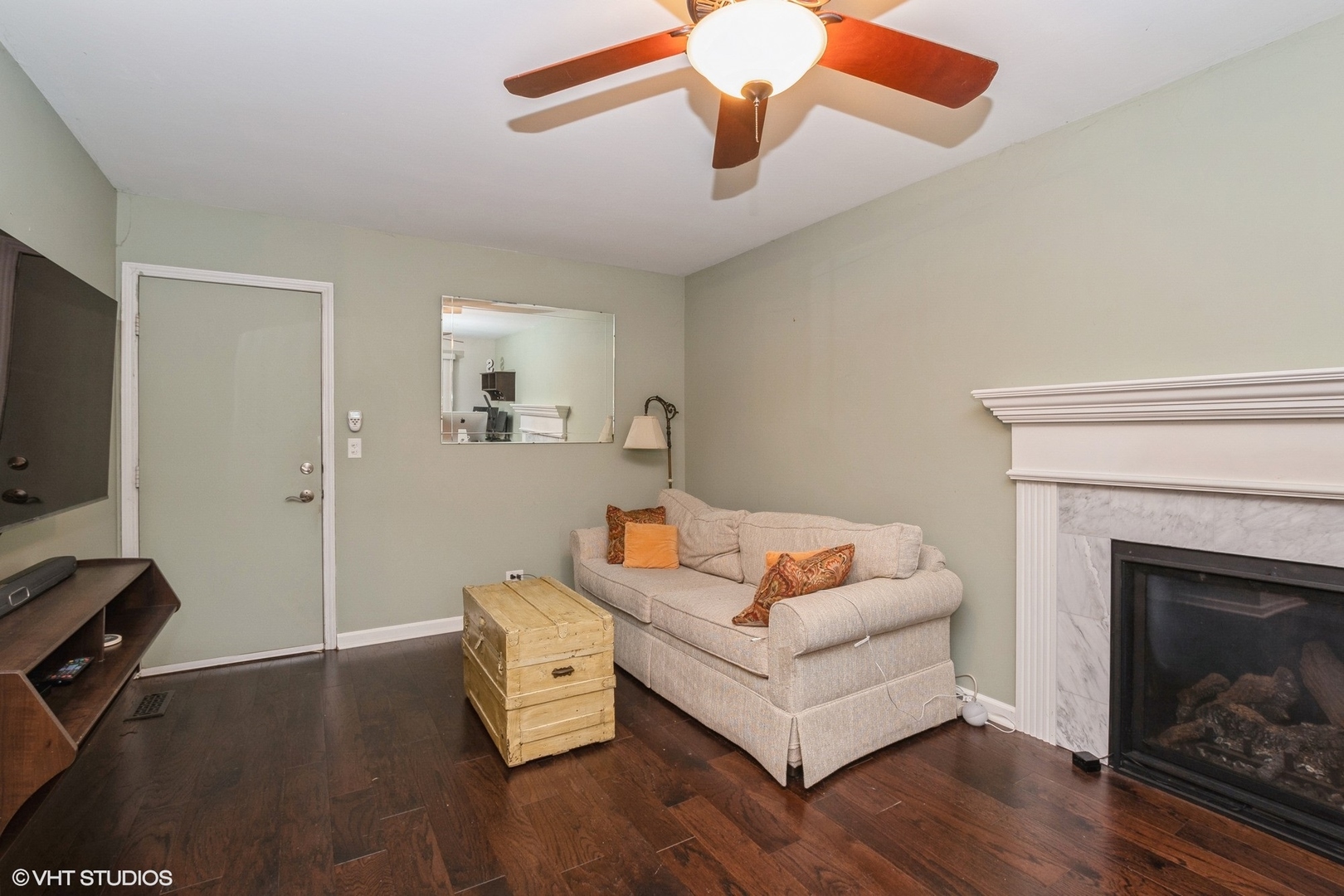 2314 Cambridge Lane