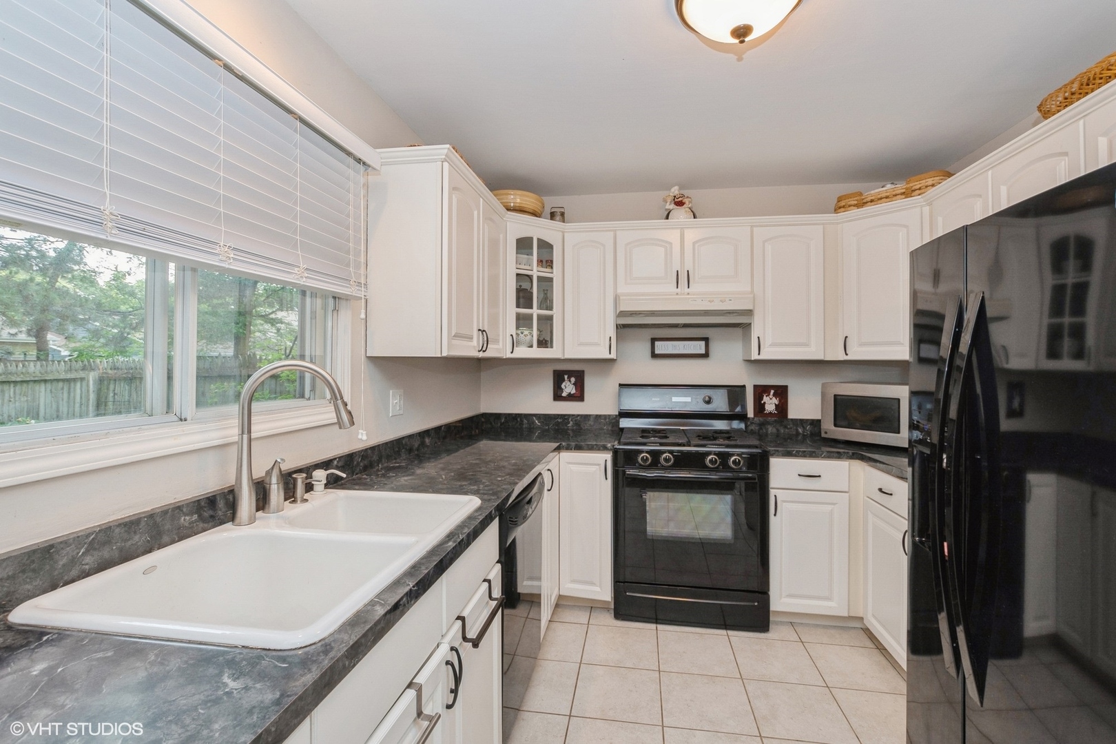 2314 Cambridge Lane