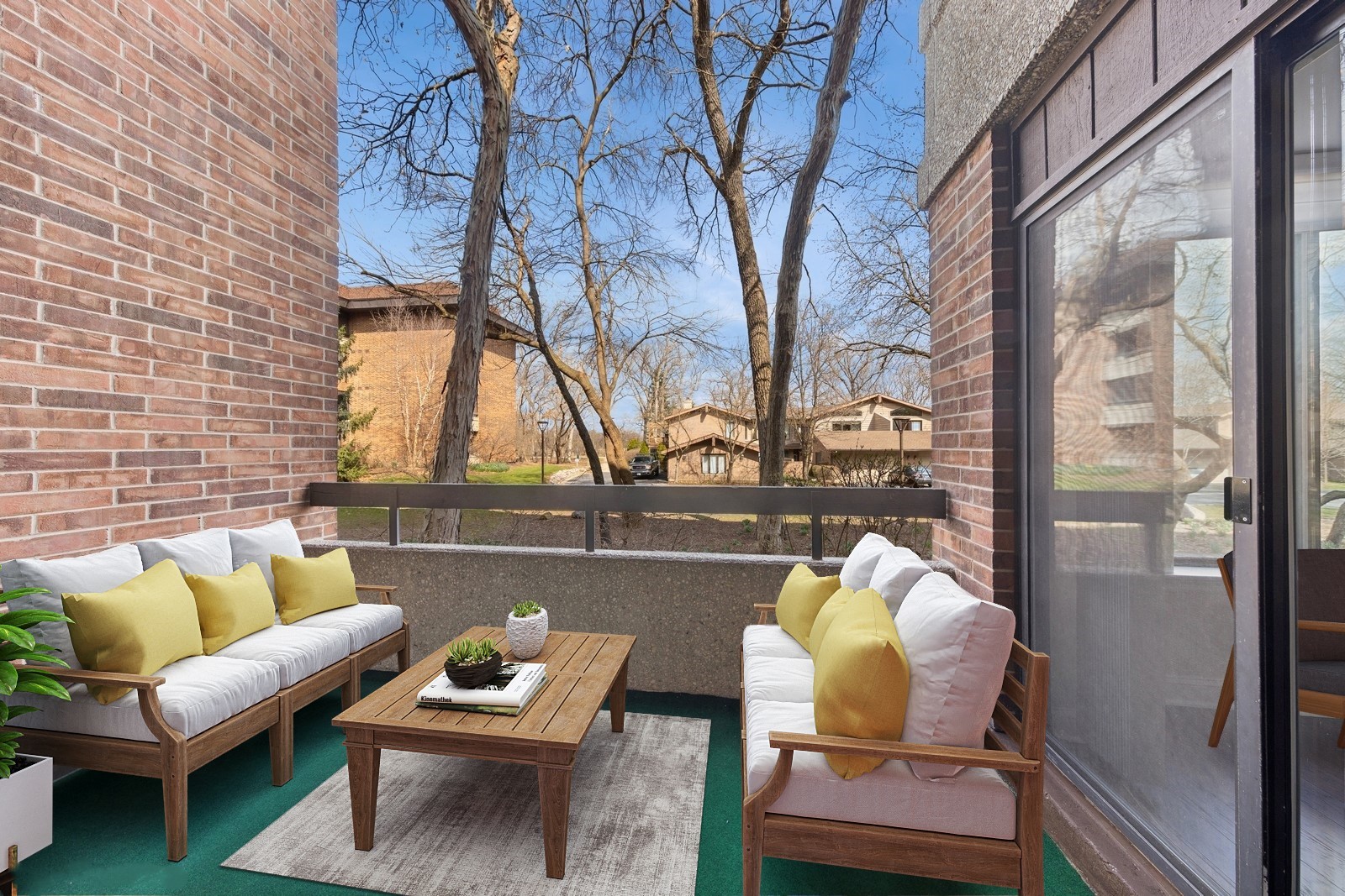 1401 BURR OAK Road Unit: 106C