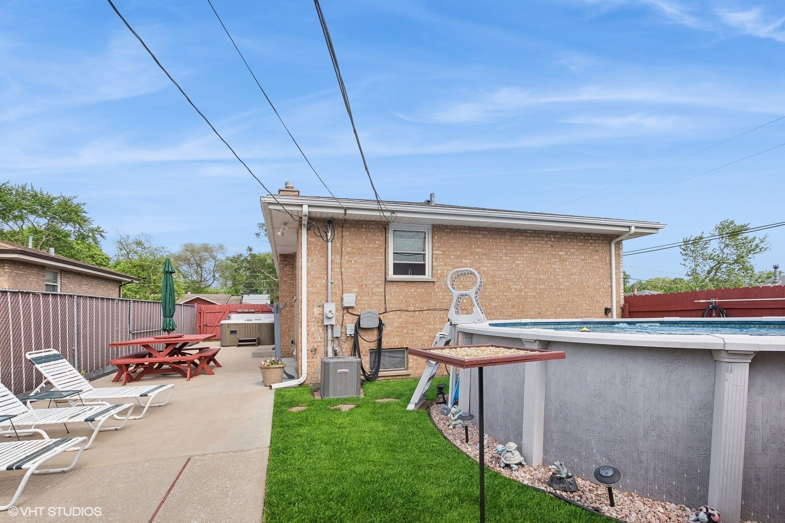 7900 W 72nd Street